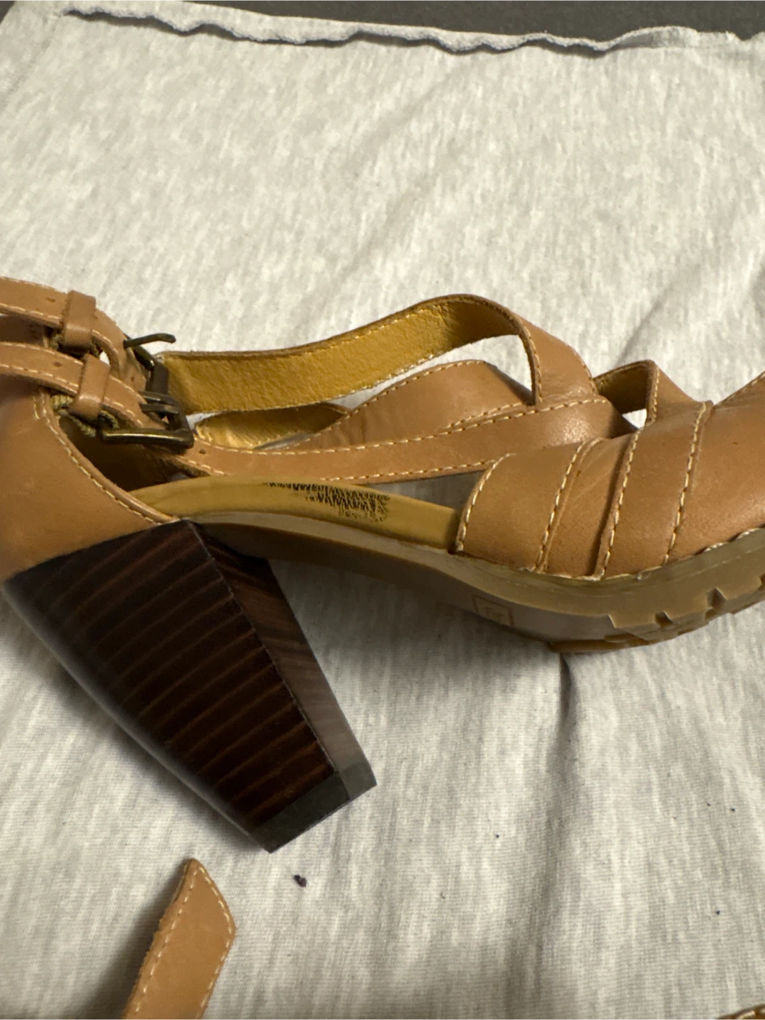 Jeep Brown Leather Heeled Sandals - photo 4