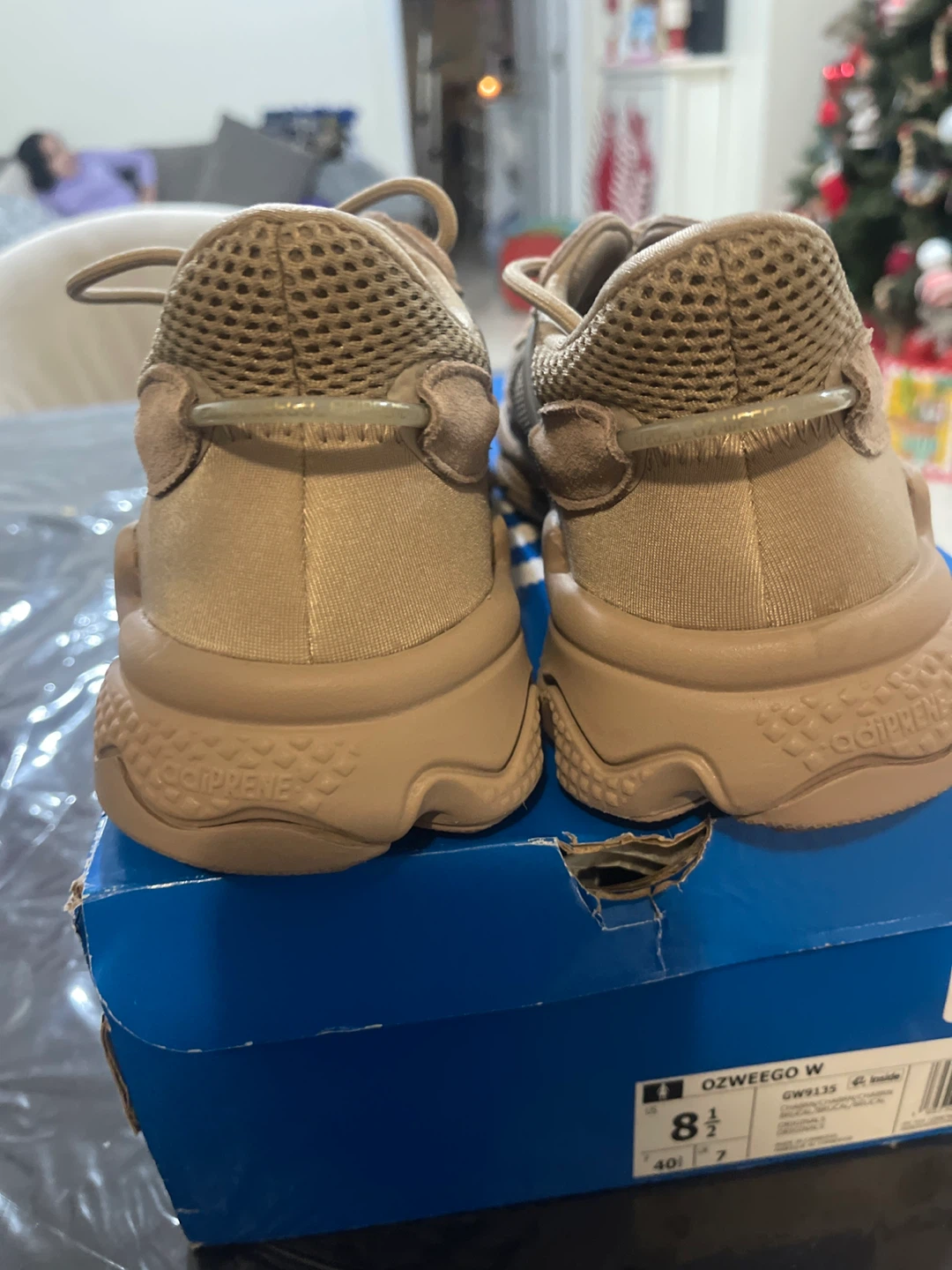 Adidas Ozweego W Women's Shoes - Size 8.5 - photo 3