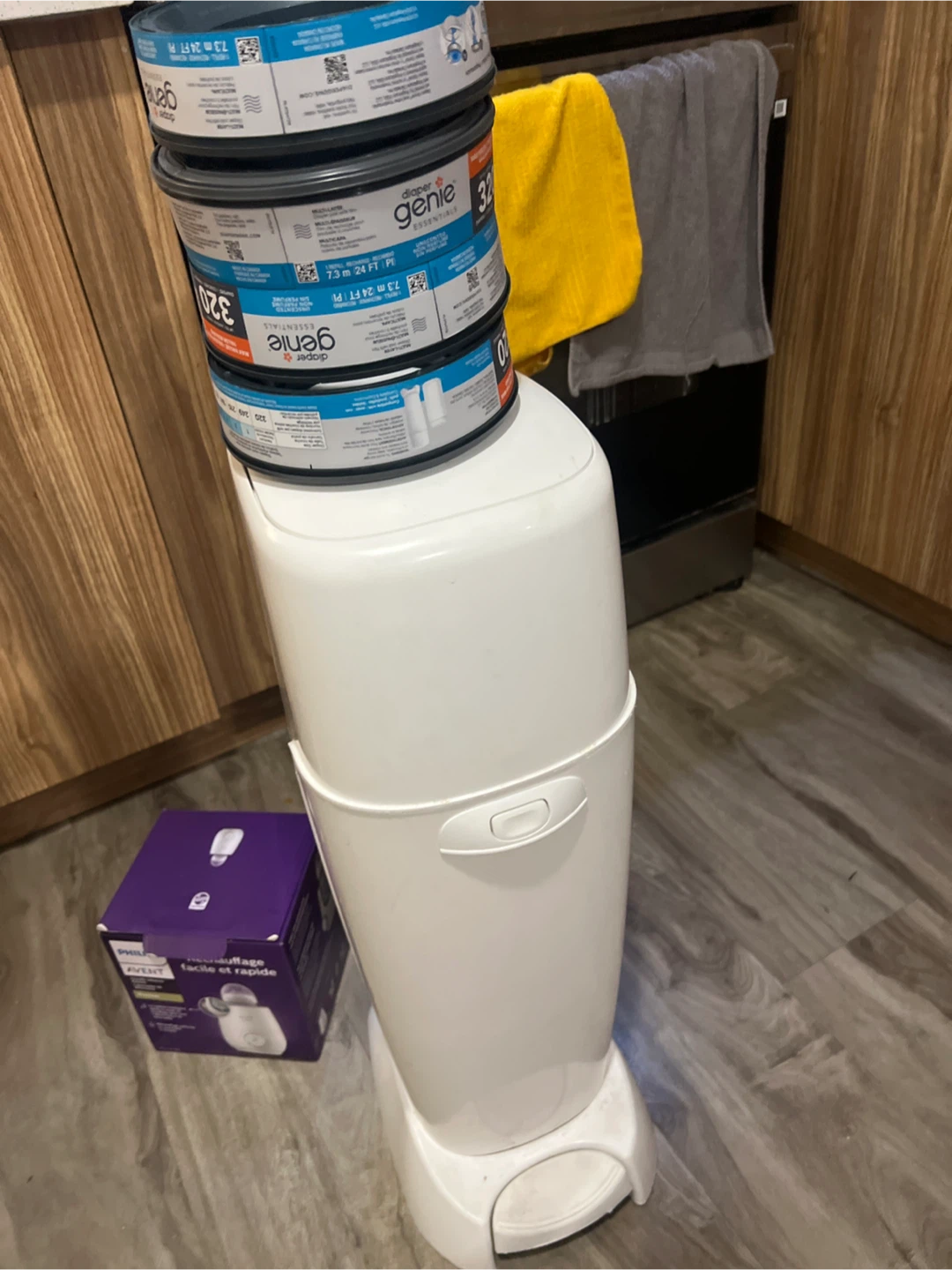 Diaper Genie Essentials + Philips Avent Bottle Warmer