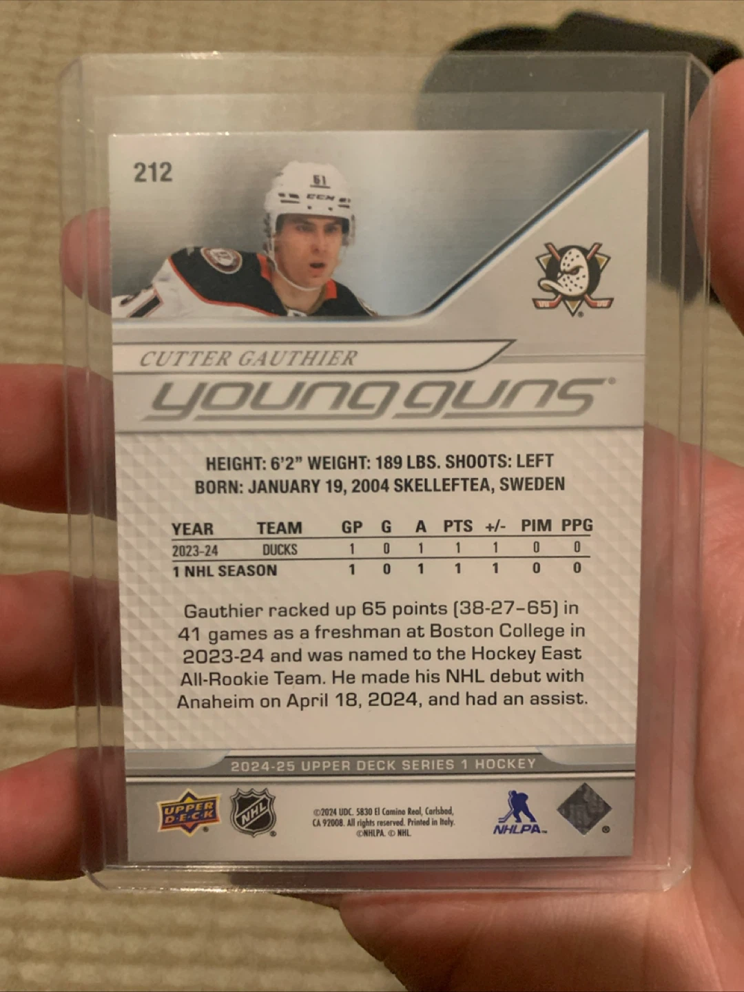 Cutter Gauthier Young Guns Hockey Card - photo 2