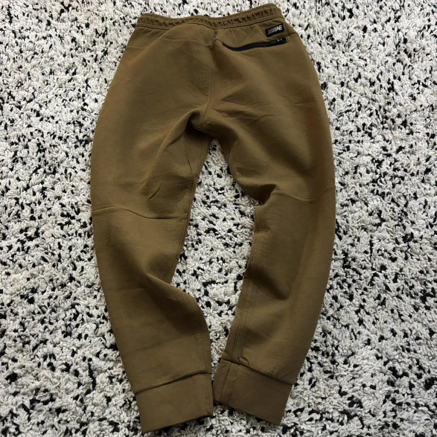 AE Joggers - Size M - Brown - photo 2