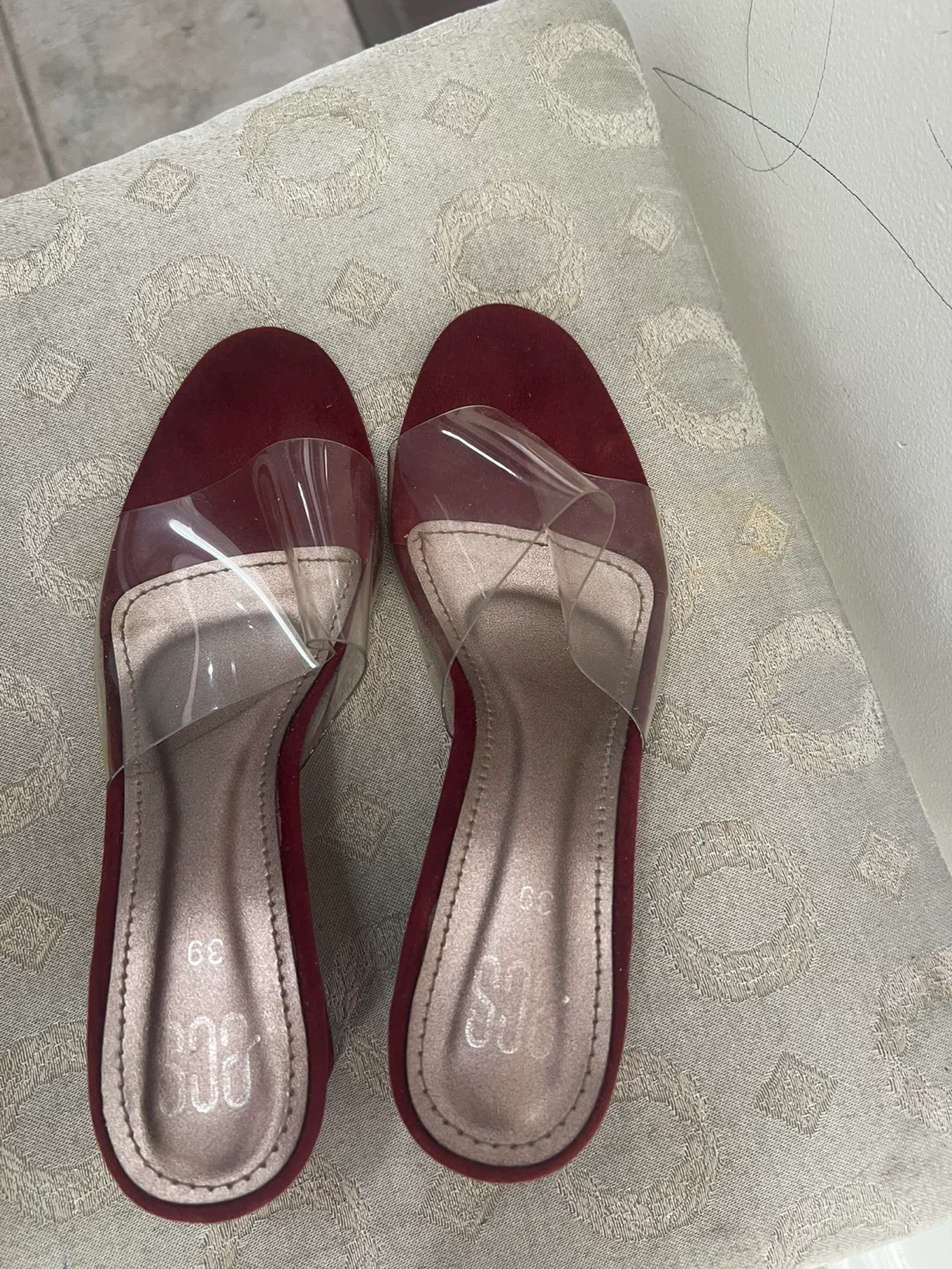 ECS Burgundy Heels - Size 39 - photo 3