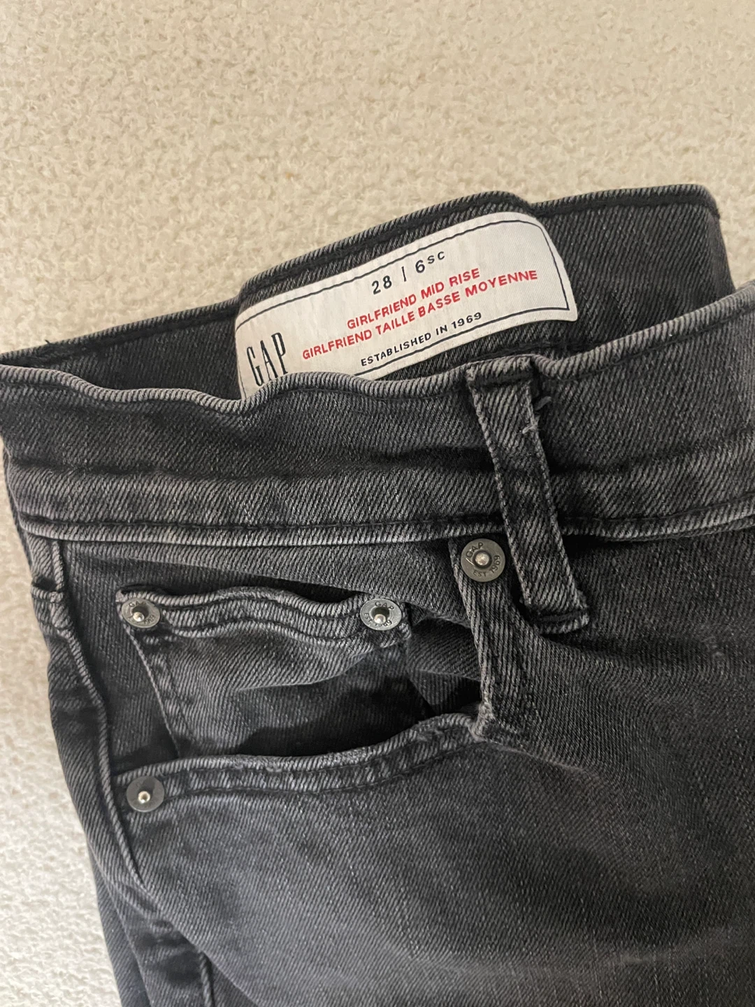 Gap Girlfriend Mid Rise Jeans (28) - photo 2