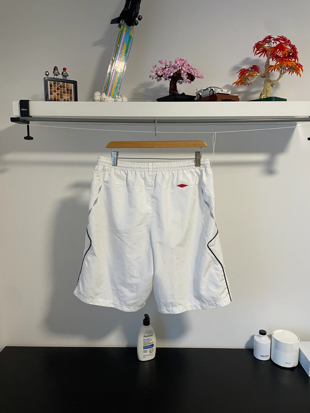 Umbro England White Shorts - photo 3