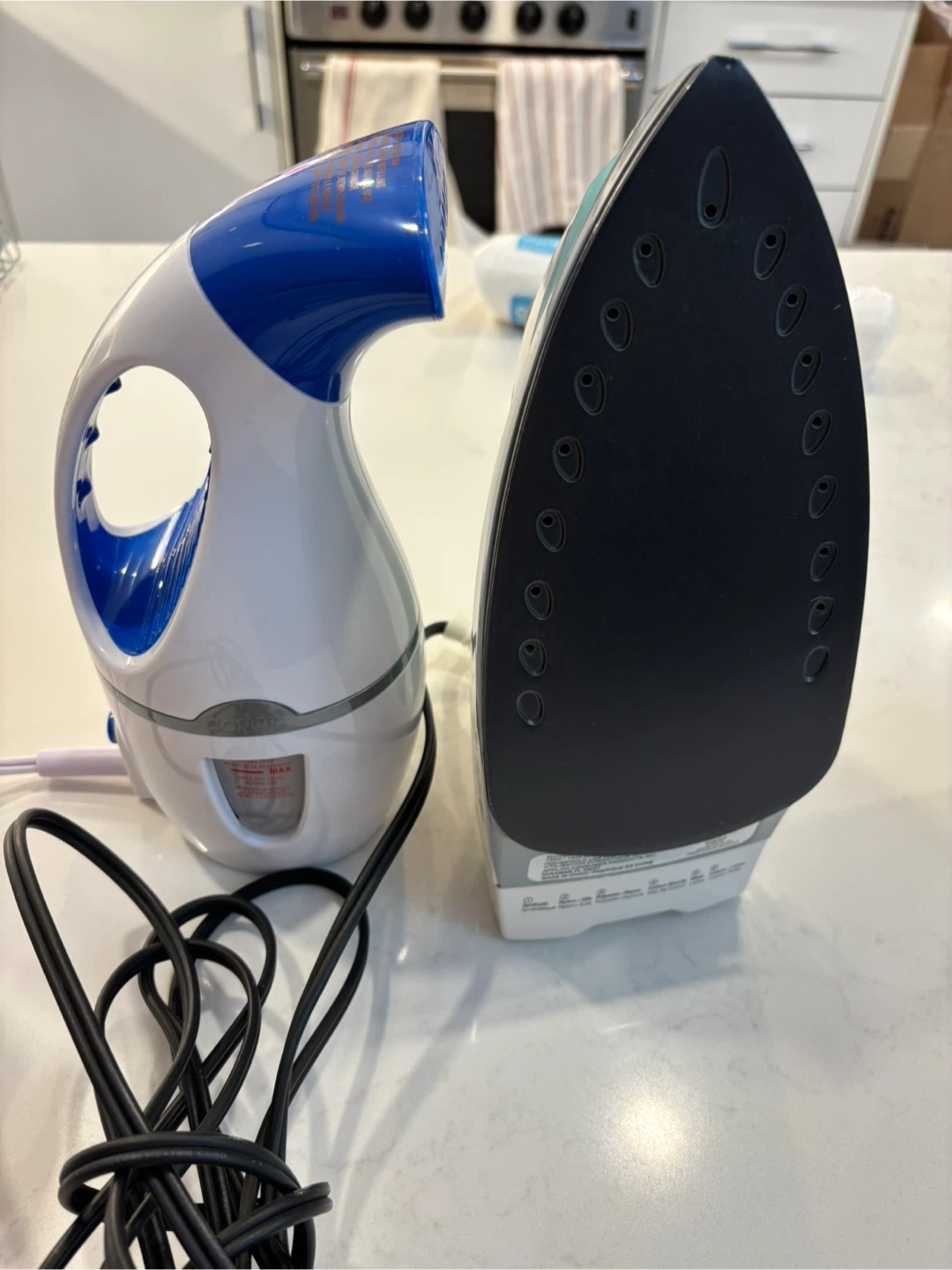 Black Decker Iron & Conair Steamer - photo 2
