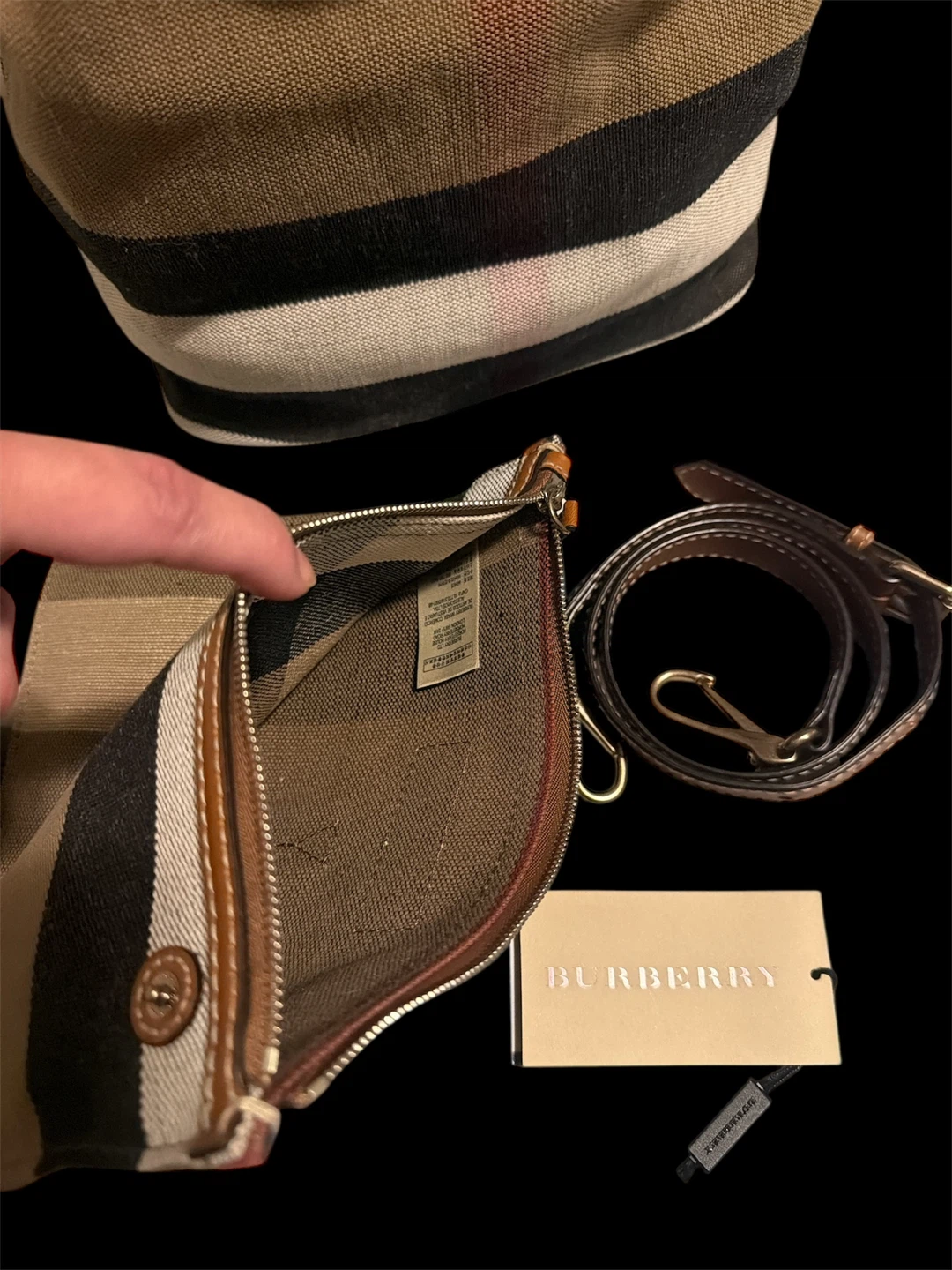Burberry Bucket Bag with Pouch & Strap - photo 3
