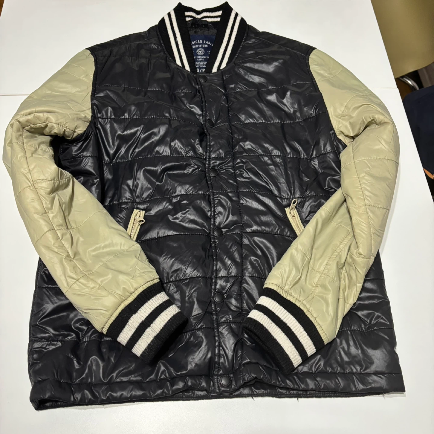 American Eagle Outfitters Bomber Jacket Size S