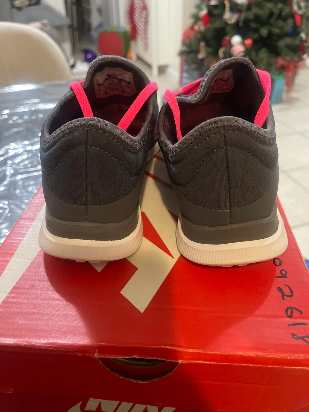 Nike Free 3.0 V5 EXT Women's Size 7 Sneakers - photo 3