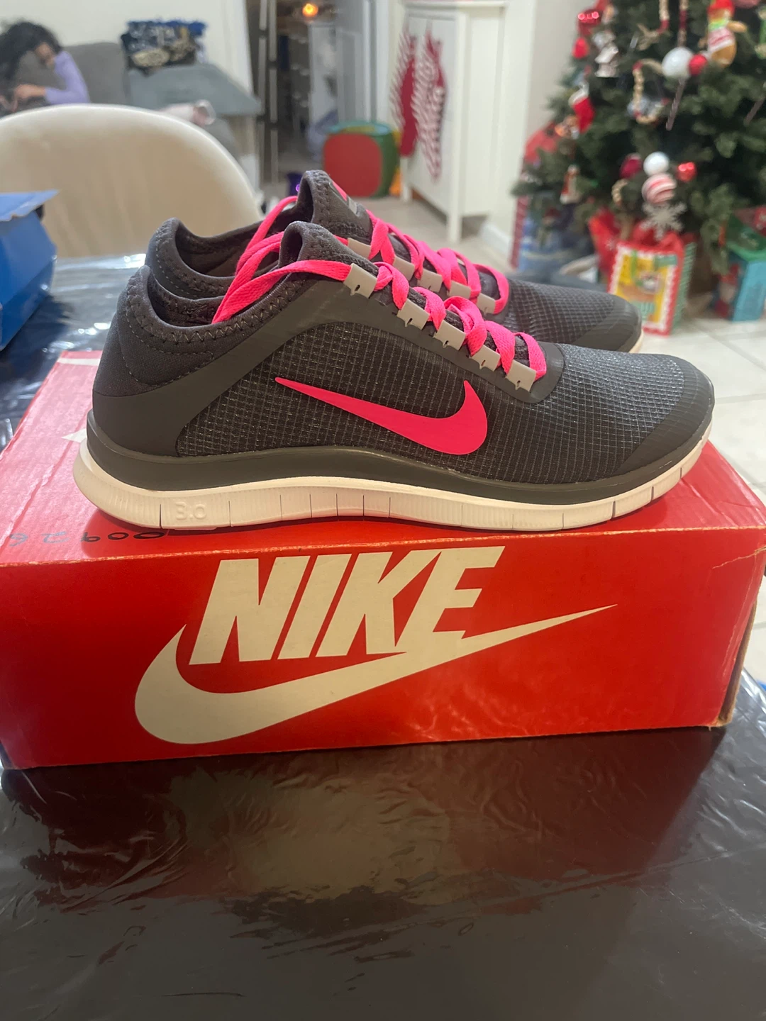 Nike Free 3.0 V5 EXT Women's Size 7 Sneakers - photo 2