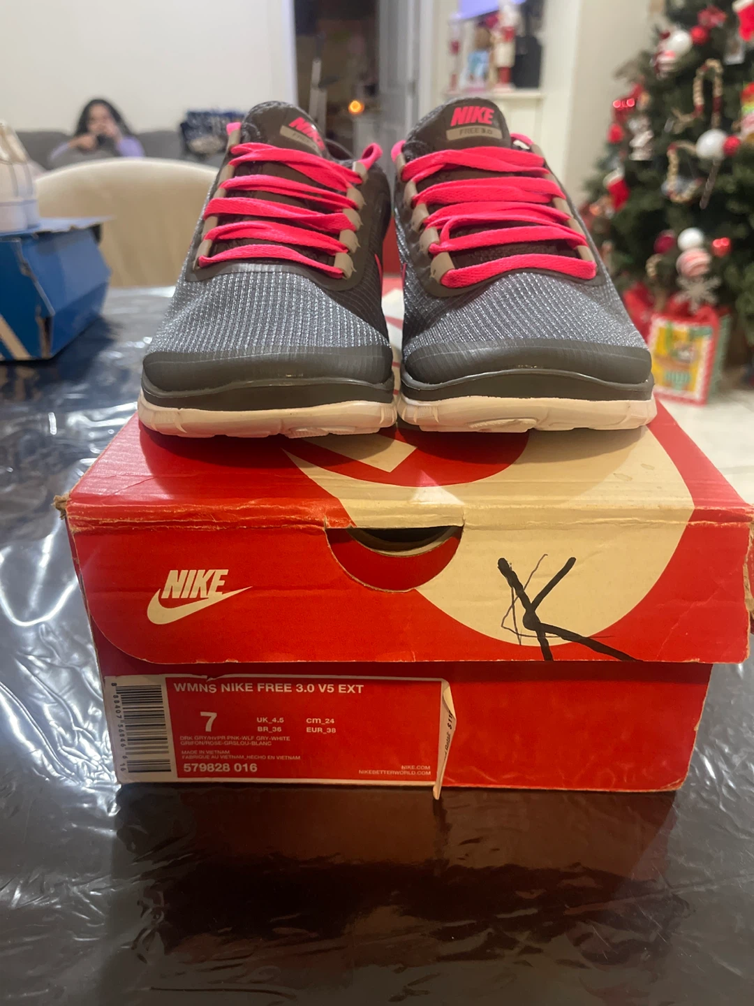Nike Free 3.0 V5 EXT Women's Size 7 Sneakers