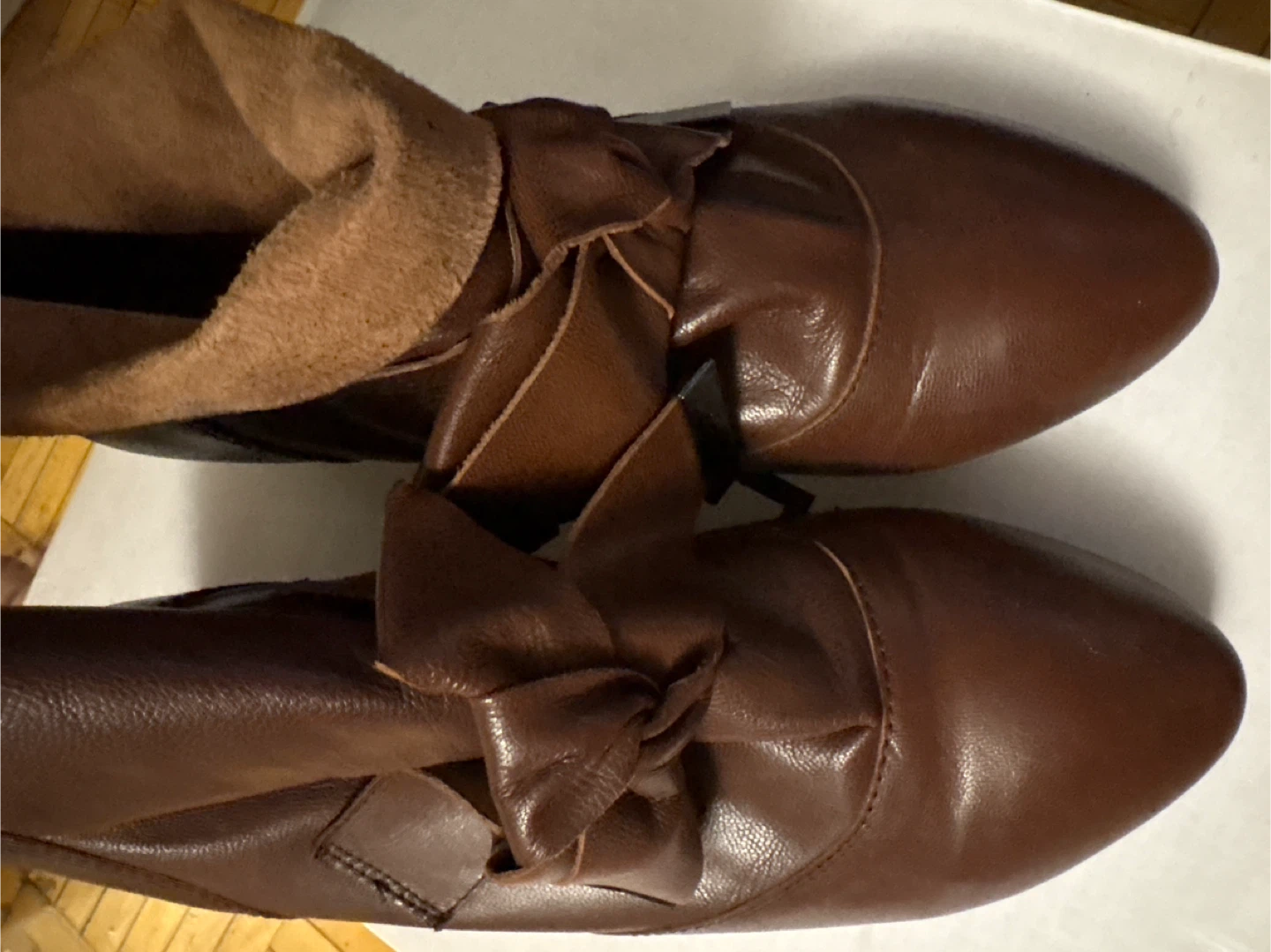 B & Co Brown Leather Ankle Boots - photo 3