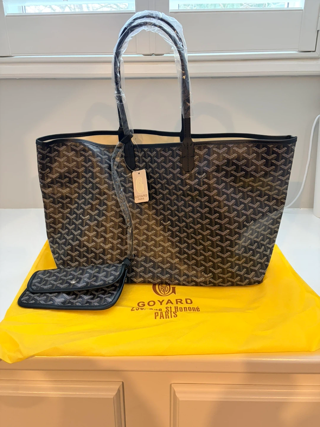 Goyard Black Tote Bag with Pouch - photo 2