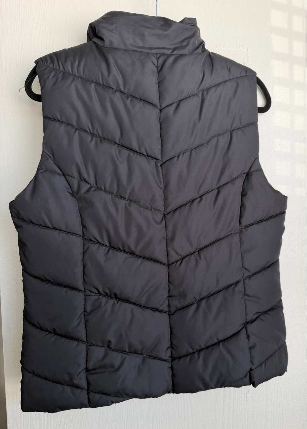 Aeropostale Black Puffer Vest - Size L - photo 4