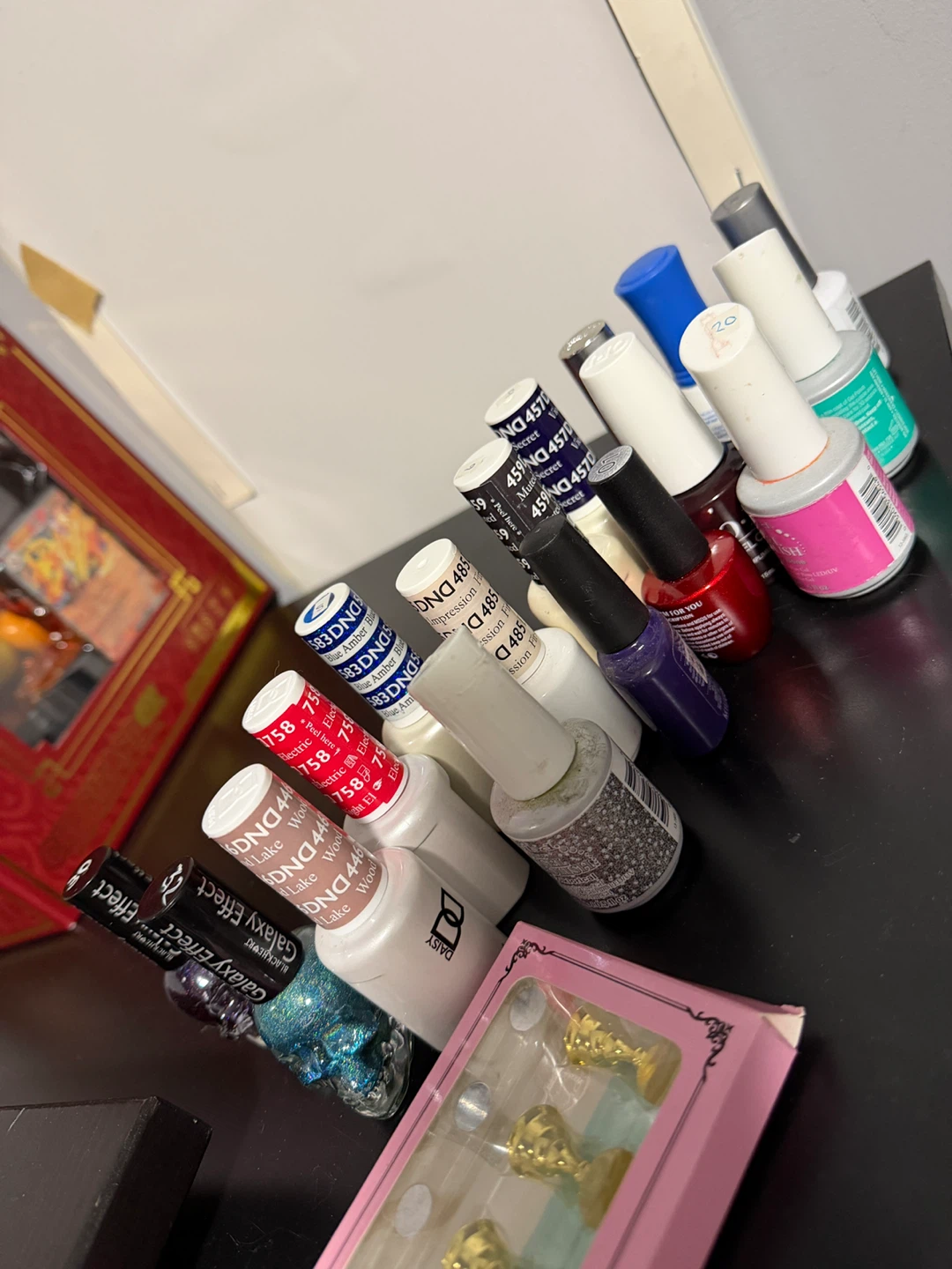 Mixed shellac gel Polish Lot - Daisy, OPI, Gelée, DND