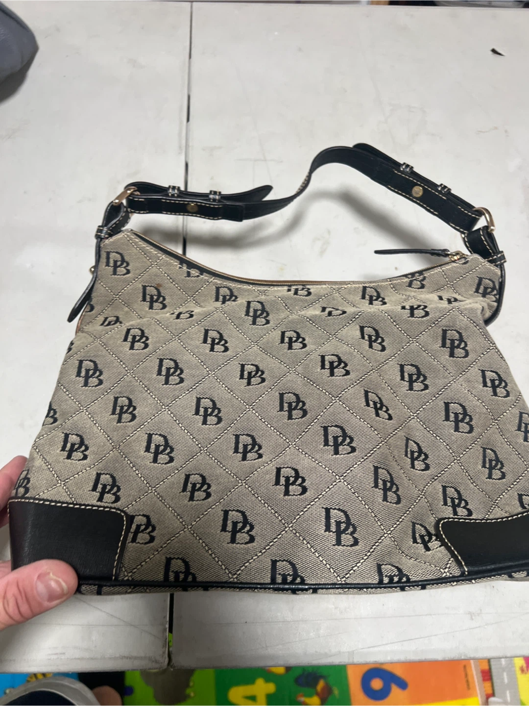 Michael Kors, Coach, Dooney & Bourke Handbags - photo 4