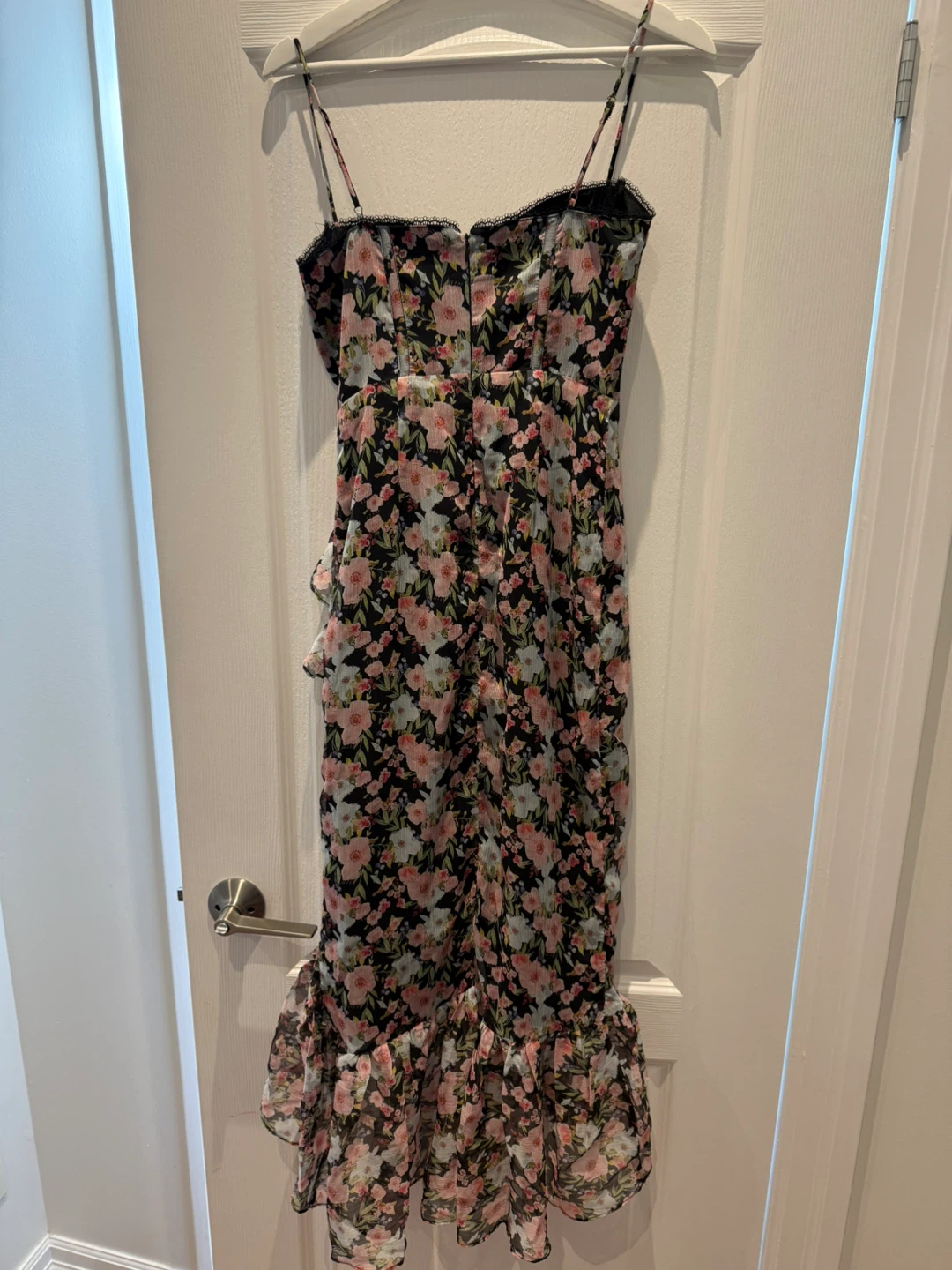 ASTR The Label Black Red Floral Dress - photo 3