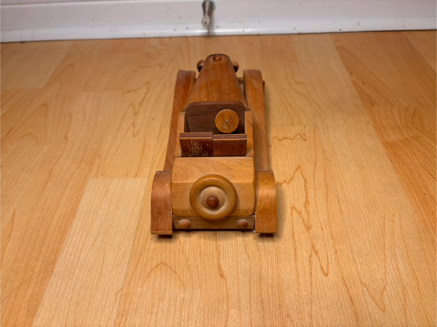 Handcrafted Wooden Vintage-Style Model Cars - photo 4