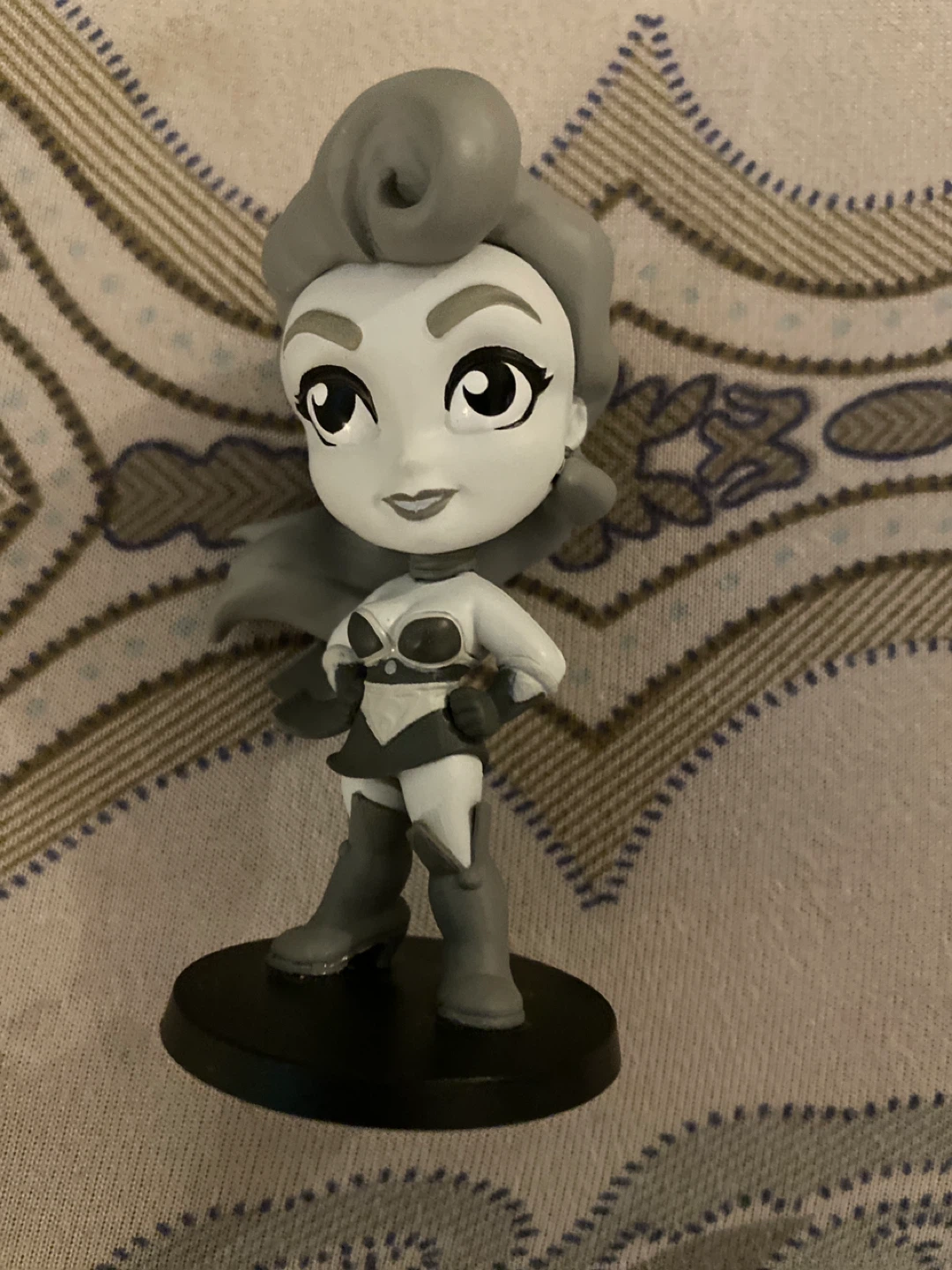 DC Bombshells Vinyl Figures - photo 3