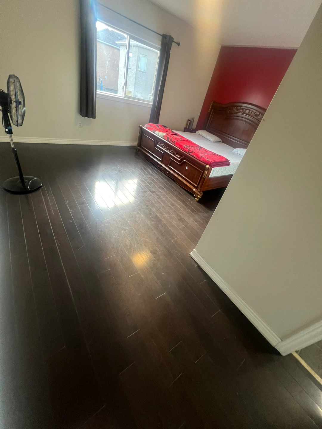 Room with private washroom