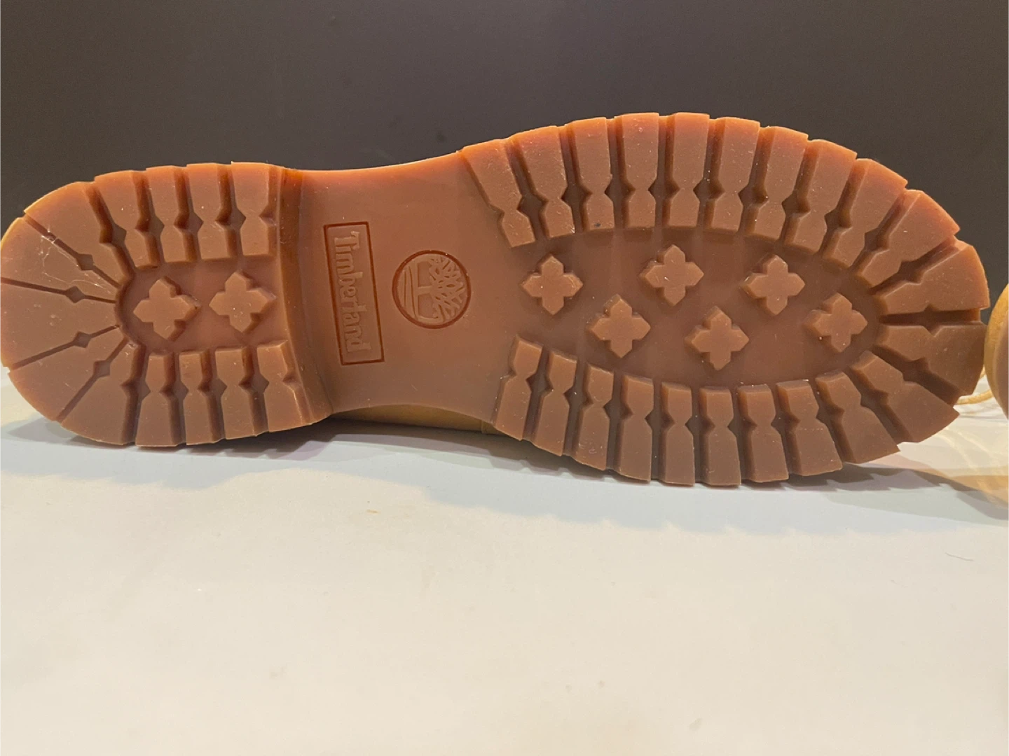 Timberland Roll Top waterproof Boots - Women's Size 8 - photo 3