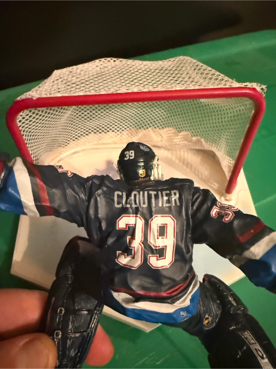 Dan Cloutier Vancouver Canucks Goalie Figurine - photo 3