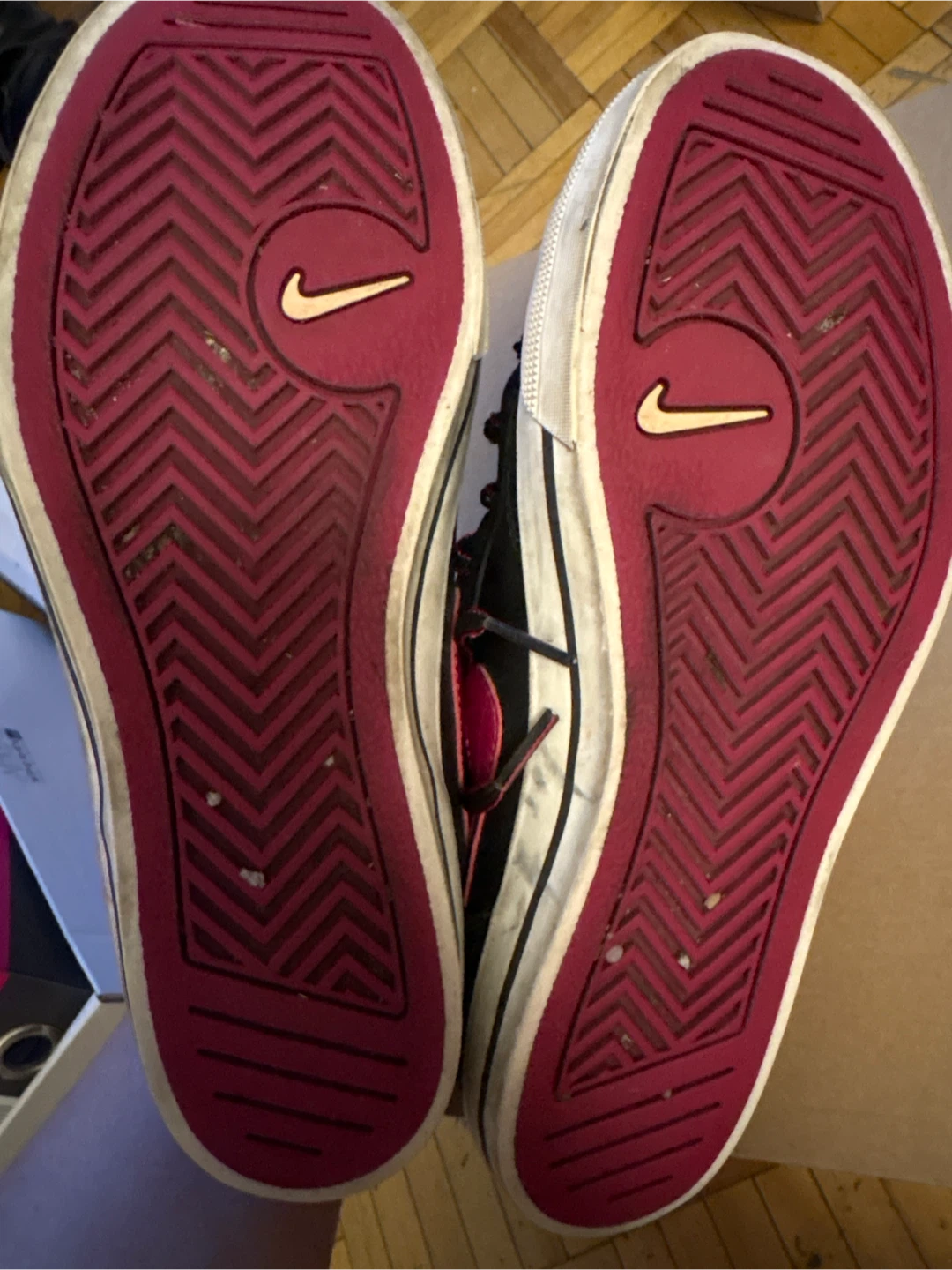 Nike Shoes Size 6.5 US - photo 4