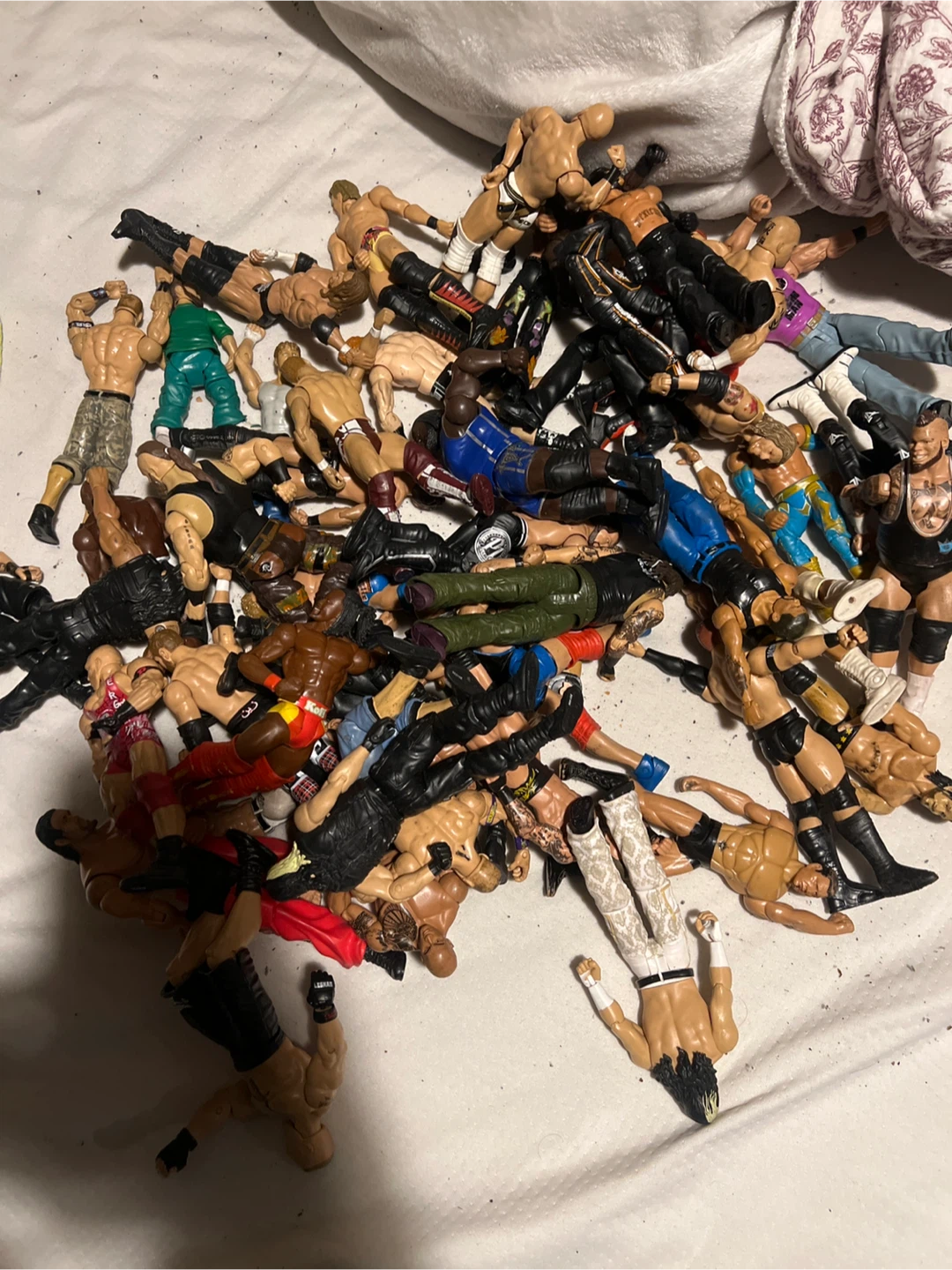 WWE Wrestling Action Figures Loa