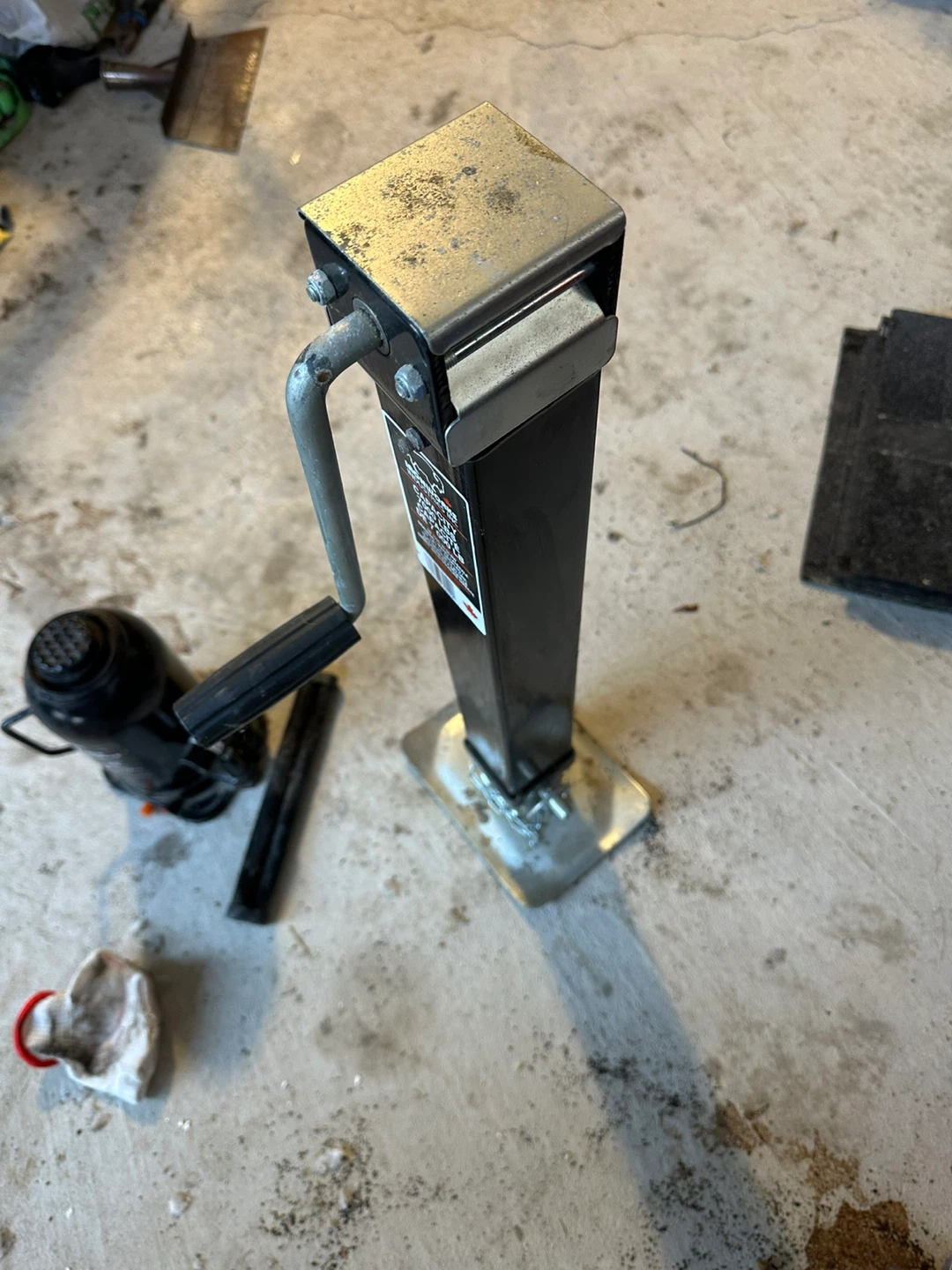 Ironworks 7000 LBS Capacity Jack
