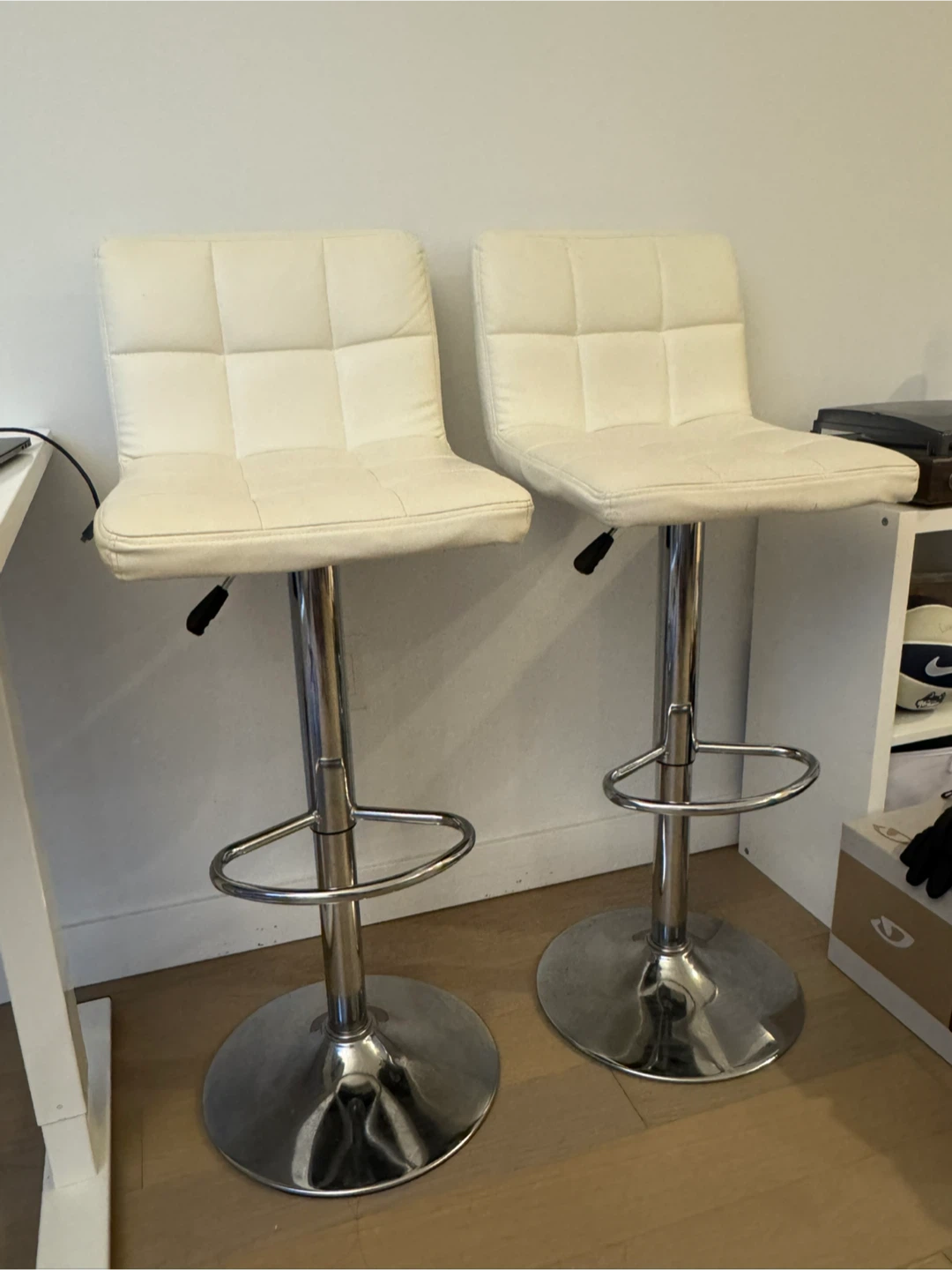Adjustable Height Bar Stools - Set of 2 - photo 2