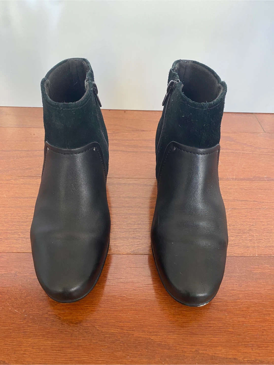 Clarks Black Genuine Leather & Suede Ankle Boots - photo 4