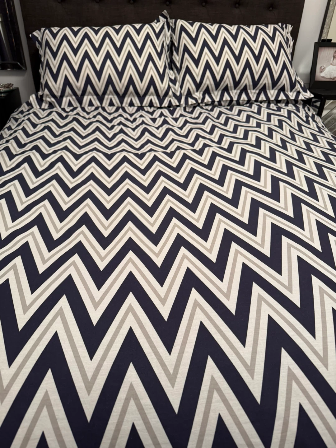 Queen Bedding Set with Chevron Pattern
