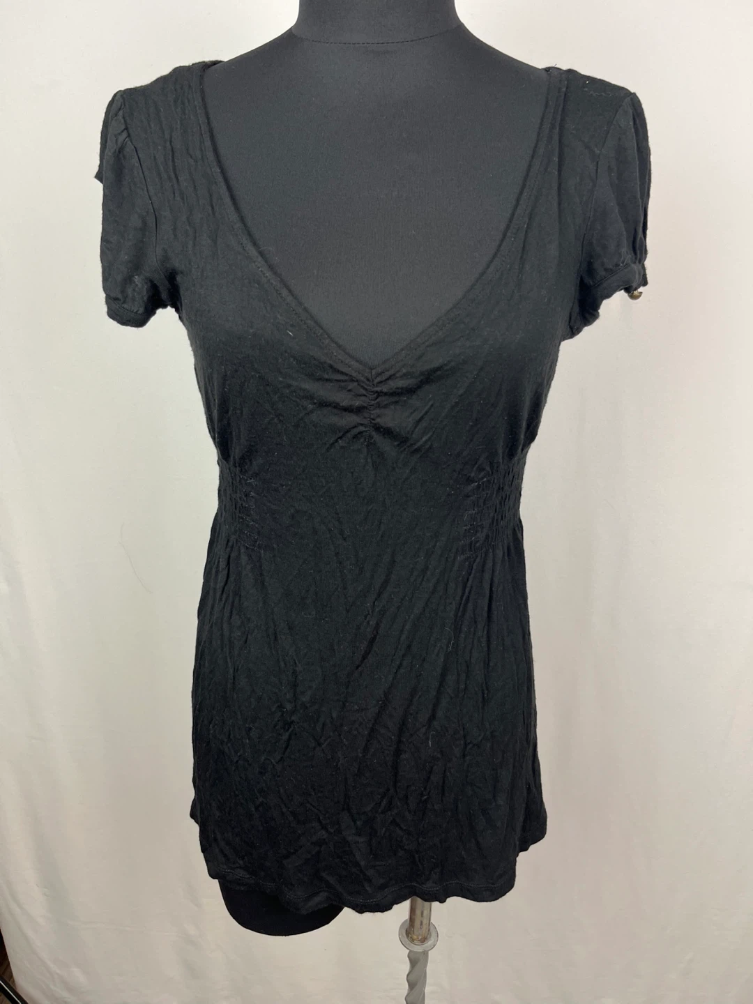 Guess Black Top - Size M
