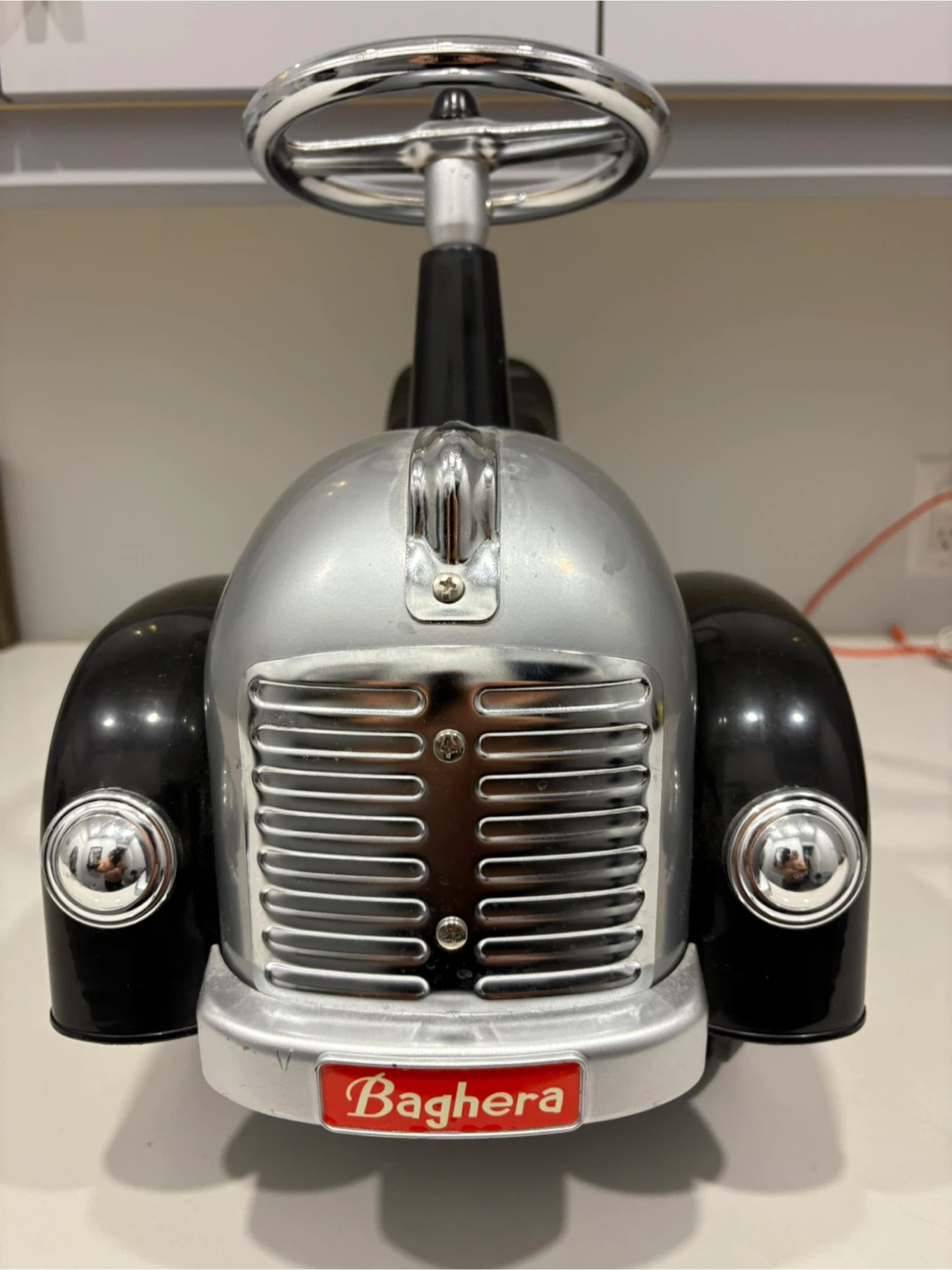 Baghera Ride-On Car #34 - Silver/Black - photo 2