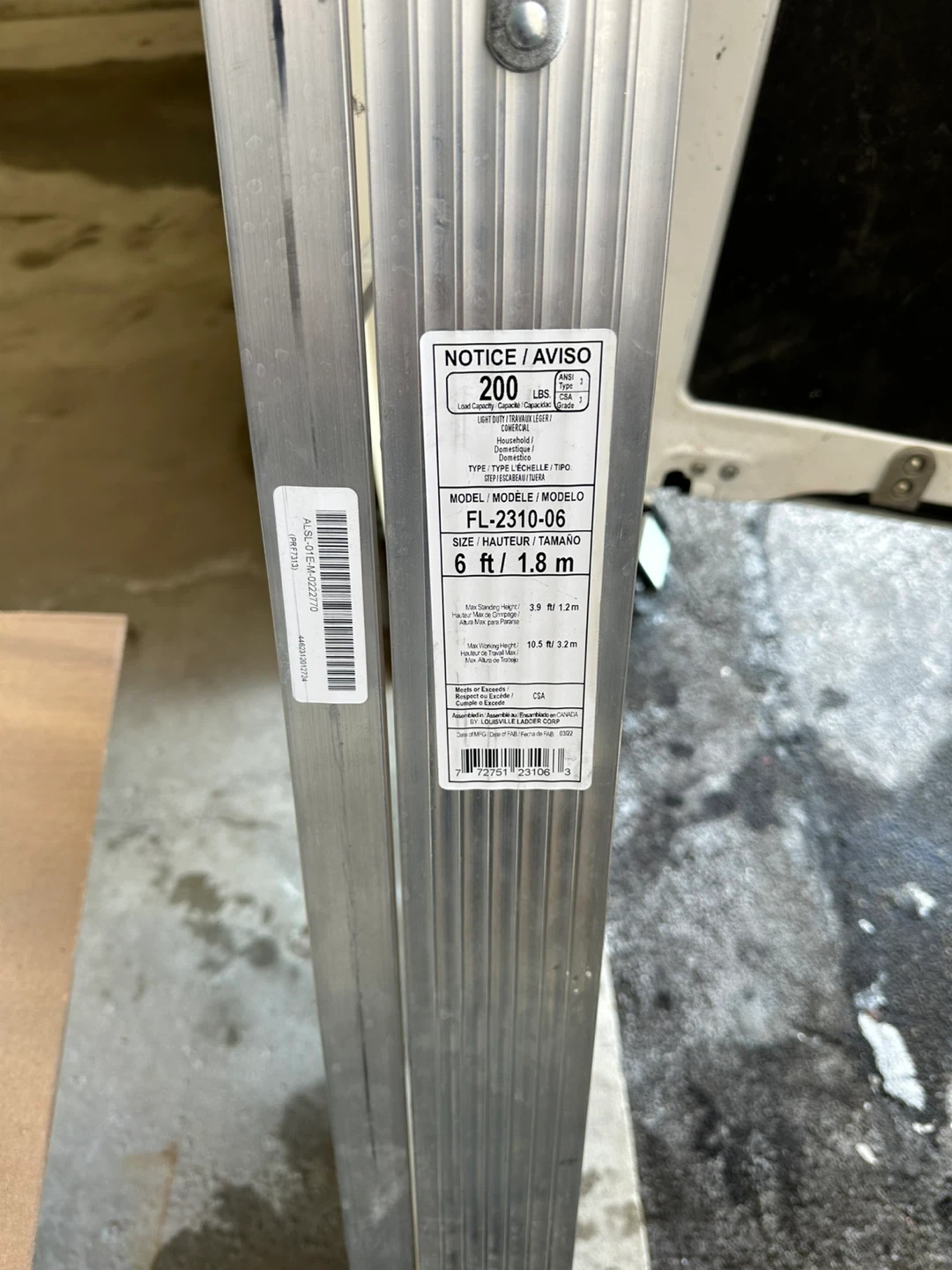 Featherlite 6 ft Ladder - Model FL-2310-06 - photo 2