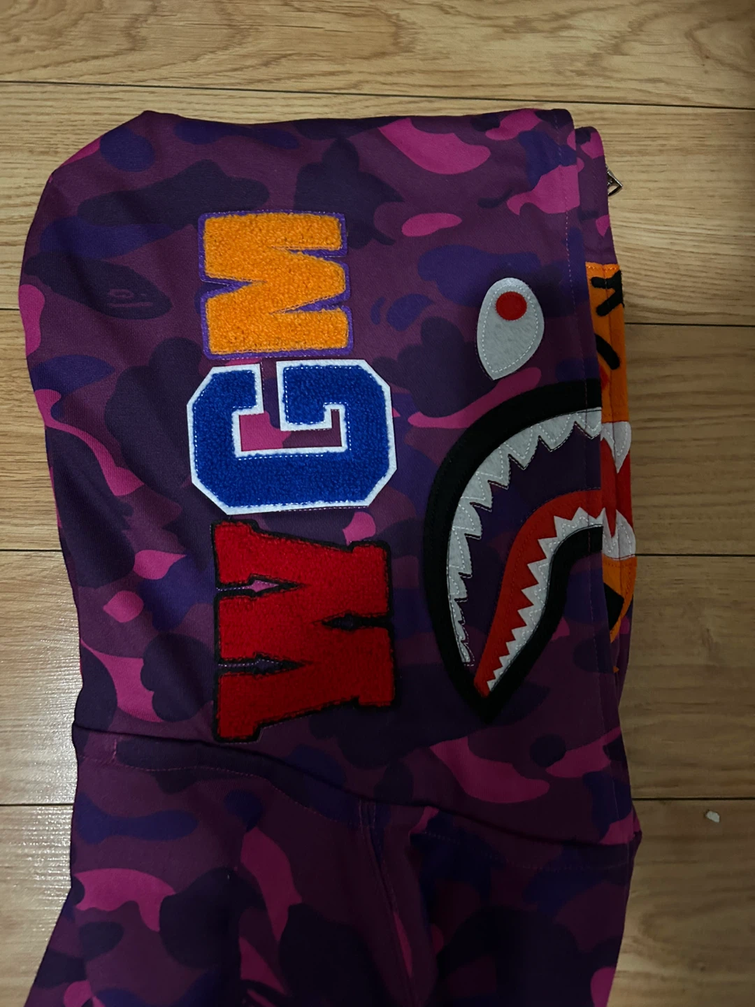 BAPE Purple Camo Shark Hoodie - photo 2