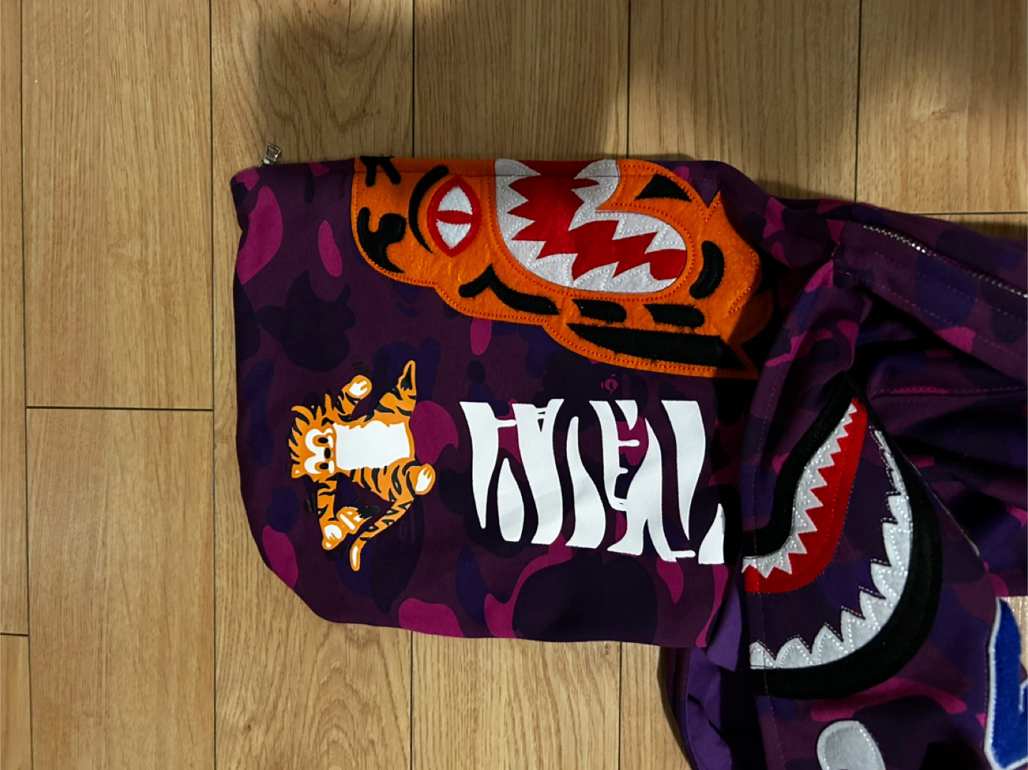 BAPE Purple Camo Shark Hoodie - photo 4