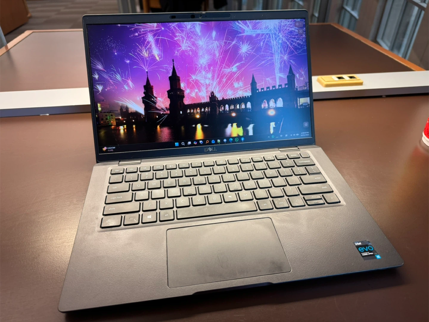 Dell Latitude 7420 Laptop - 1.27Kg, 11th i5, 16GB RAM