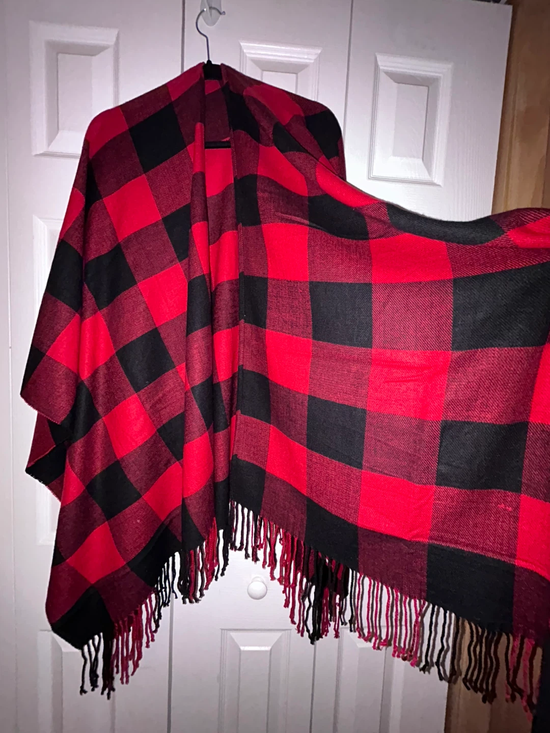 Red & Black Plaid Poncho - photo 2