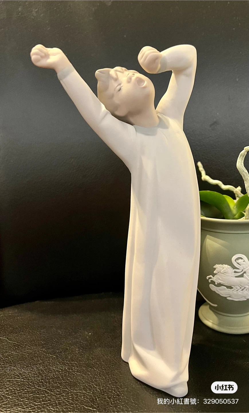Lladro Figurine "Goodnight Kiss" - photo 4