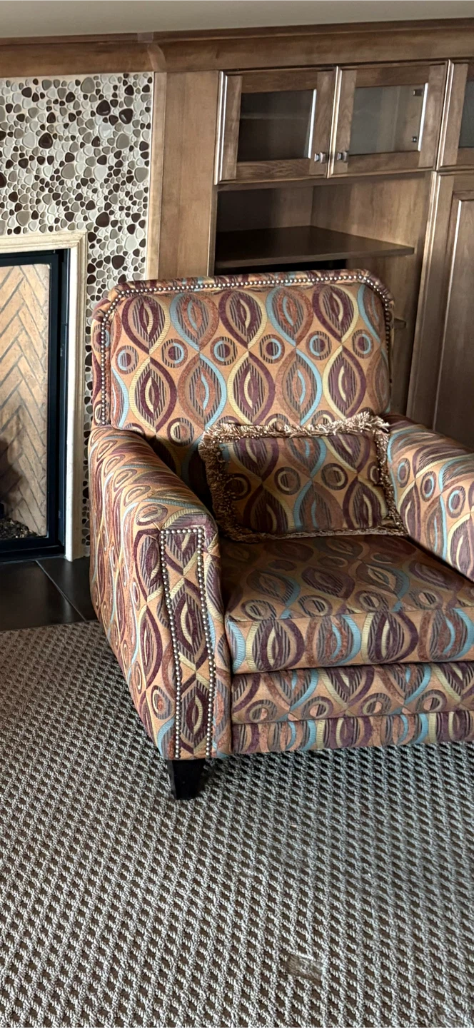 Patterned Armchair with Pillow - photo 4