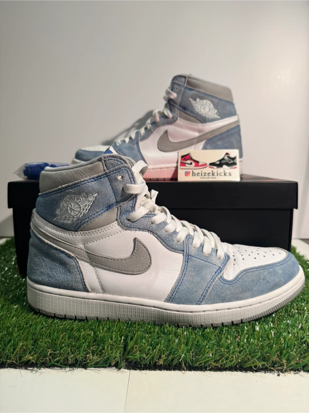 Jordan 1 High Hyper Royal size 10