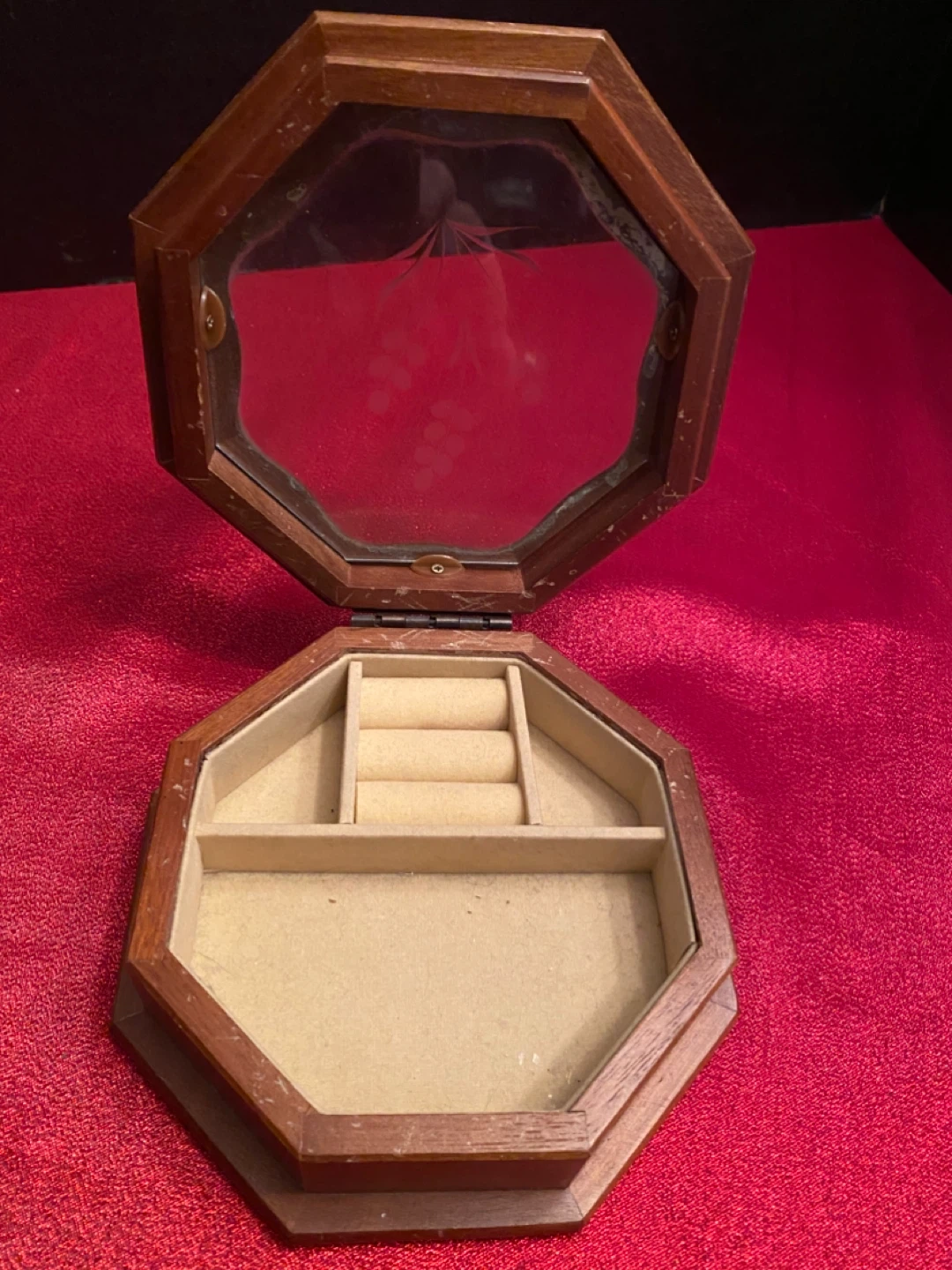 Wooden Octagon Jewelry Box - photo 2