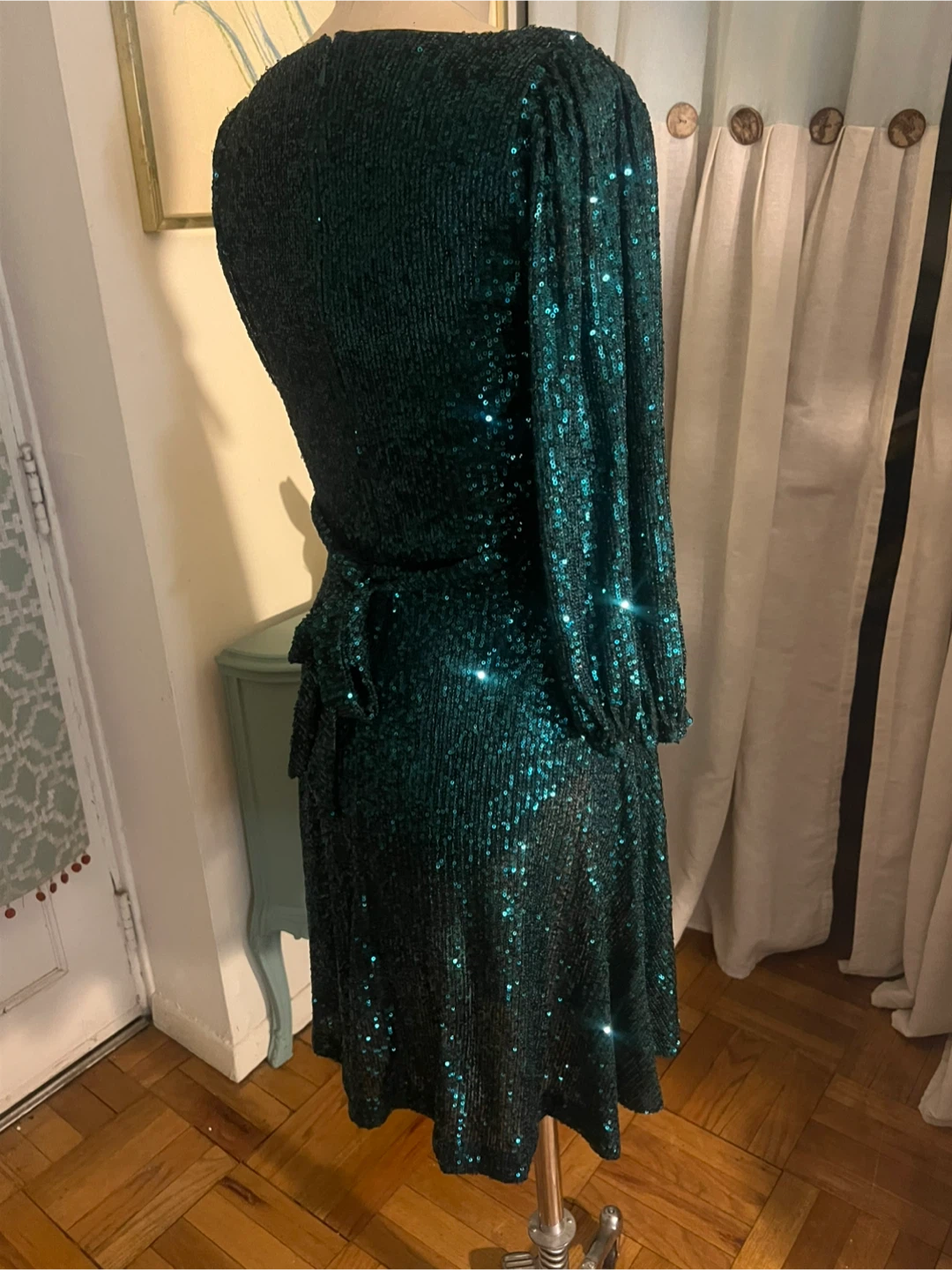 DKNY Emerald Sequin Dress - Size 2 - photo 4