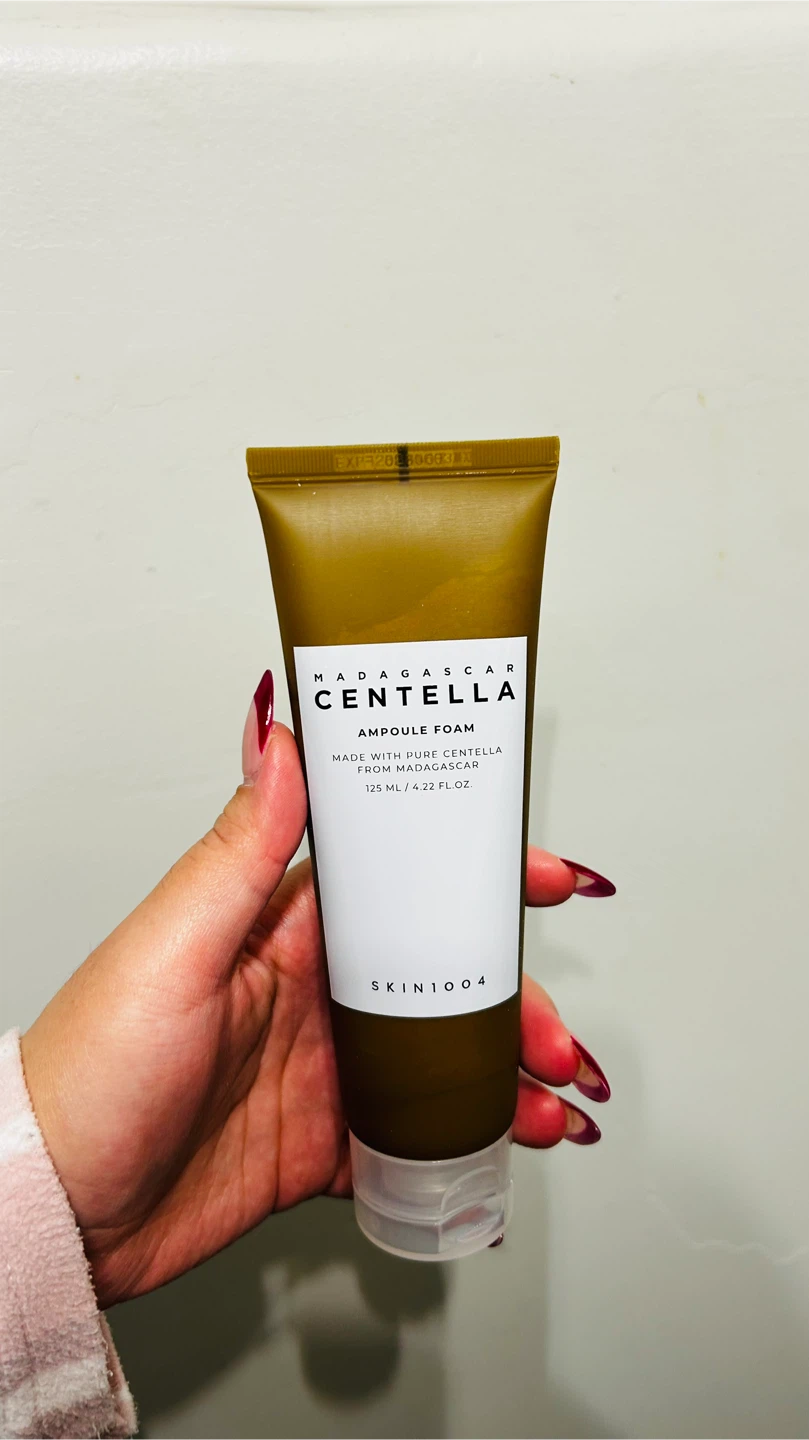 Skin1004 Madagascar Centella Ampoule Foam Cleanser