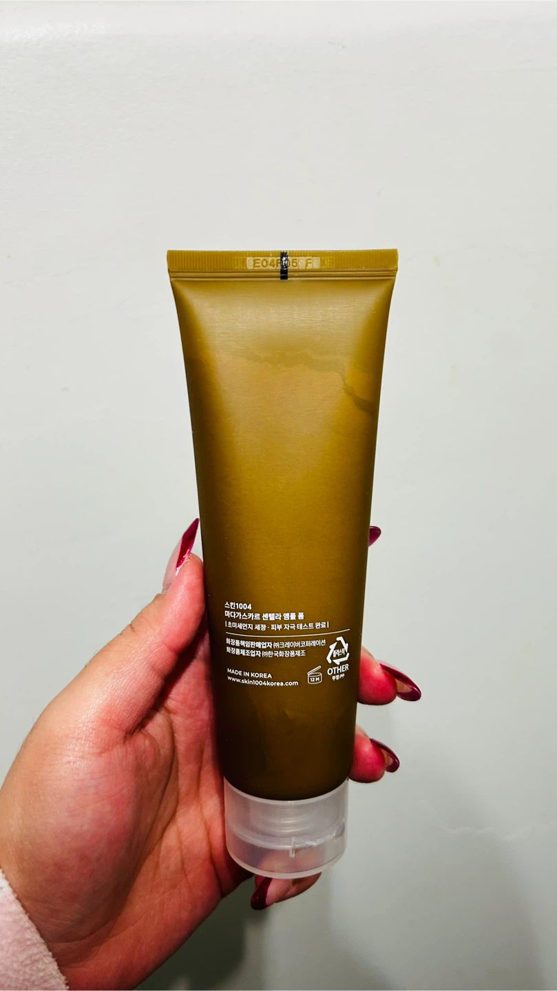 Skin1004 Madagascar Centella Ampoule Foam Cleanser - photo 2