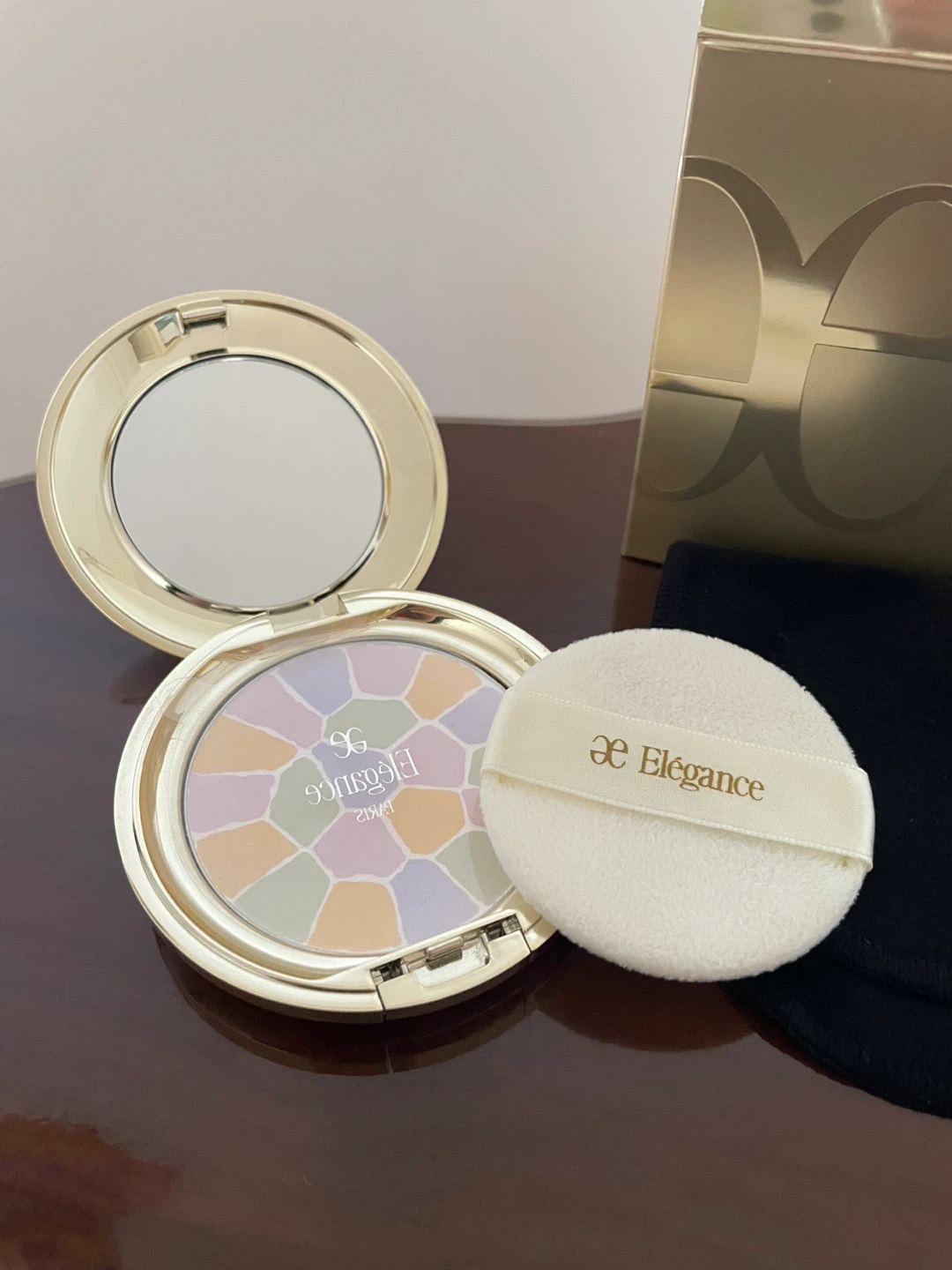 Elegance La Poundre Haute Nuance powder #I