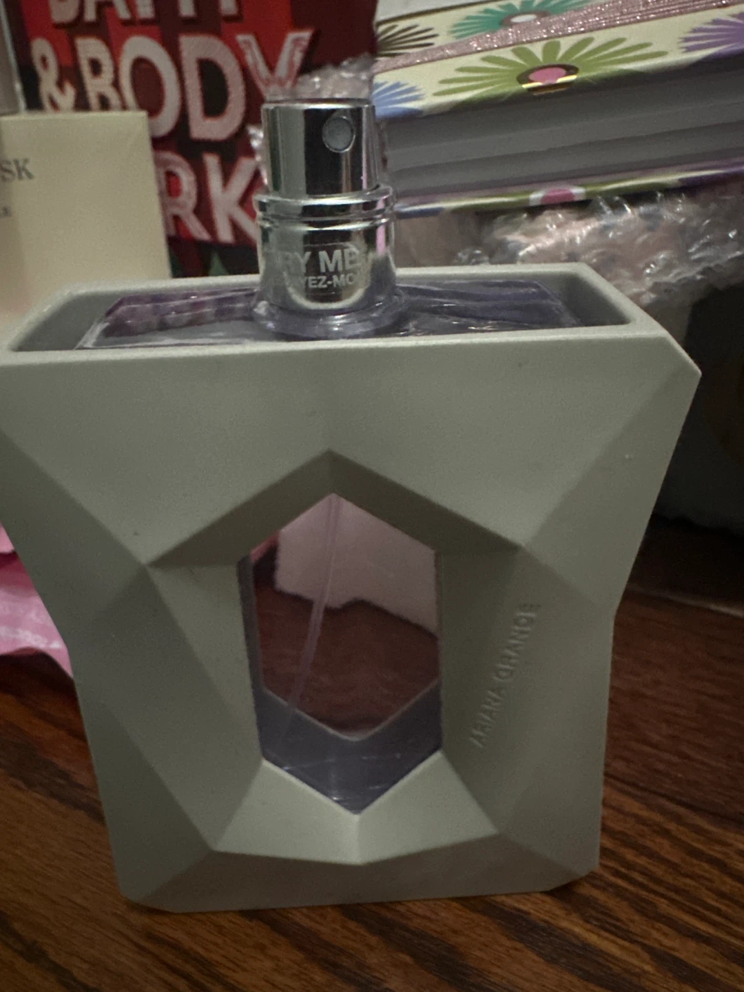 Ariana Grande *GOD IS A WOMAN* tester bottle