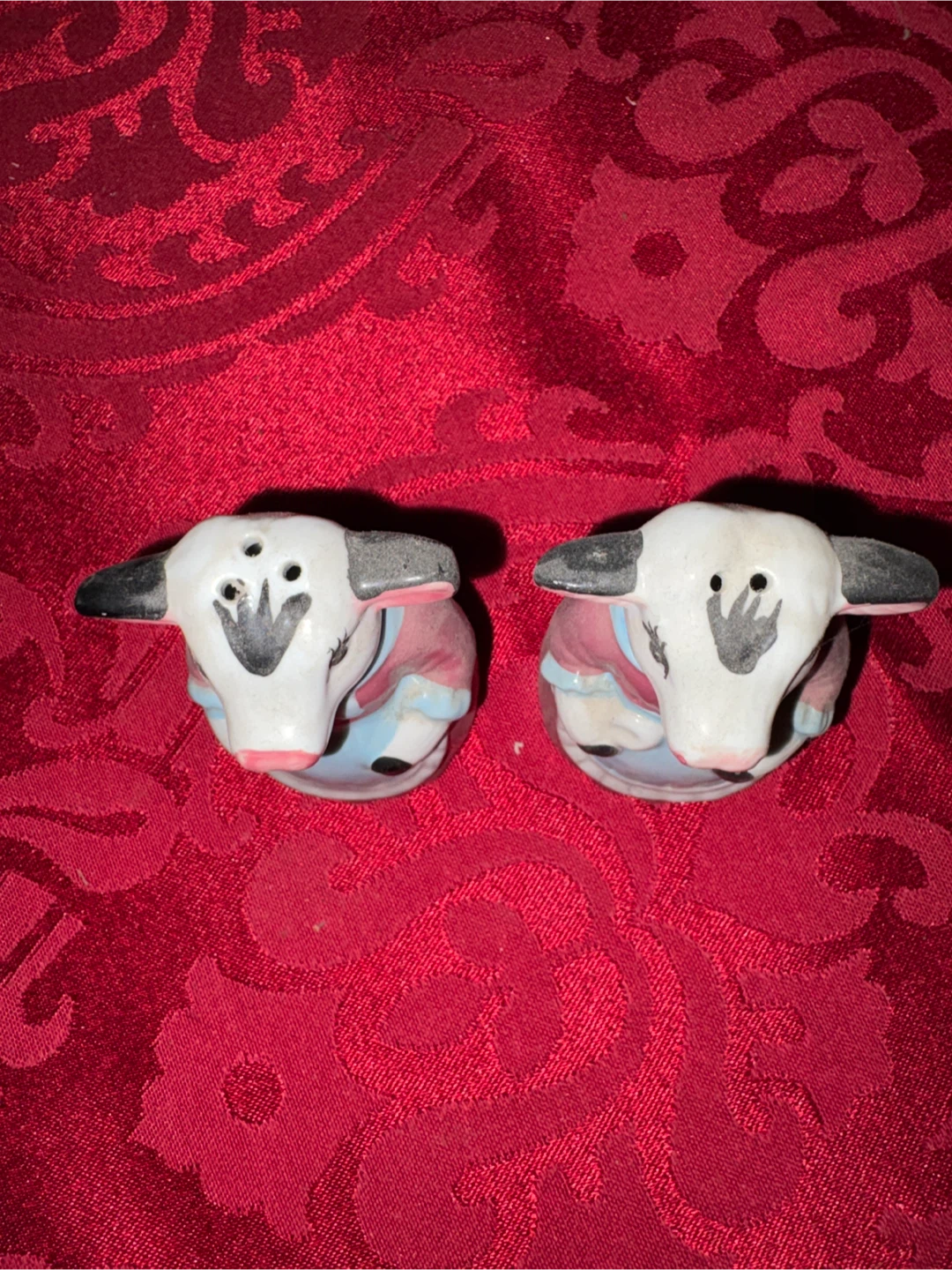 Cow Salt & Pepper Shakers - photo 2