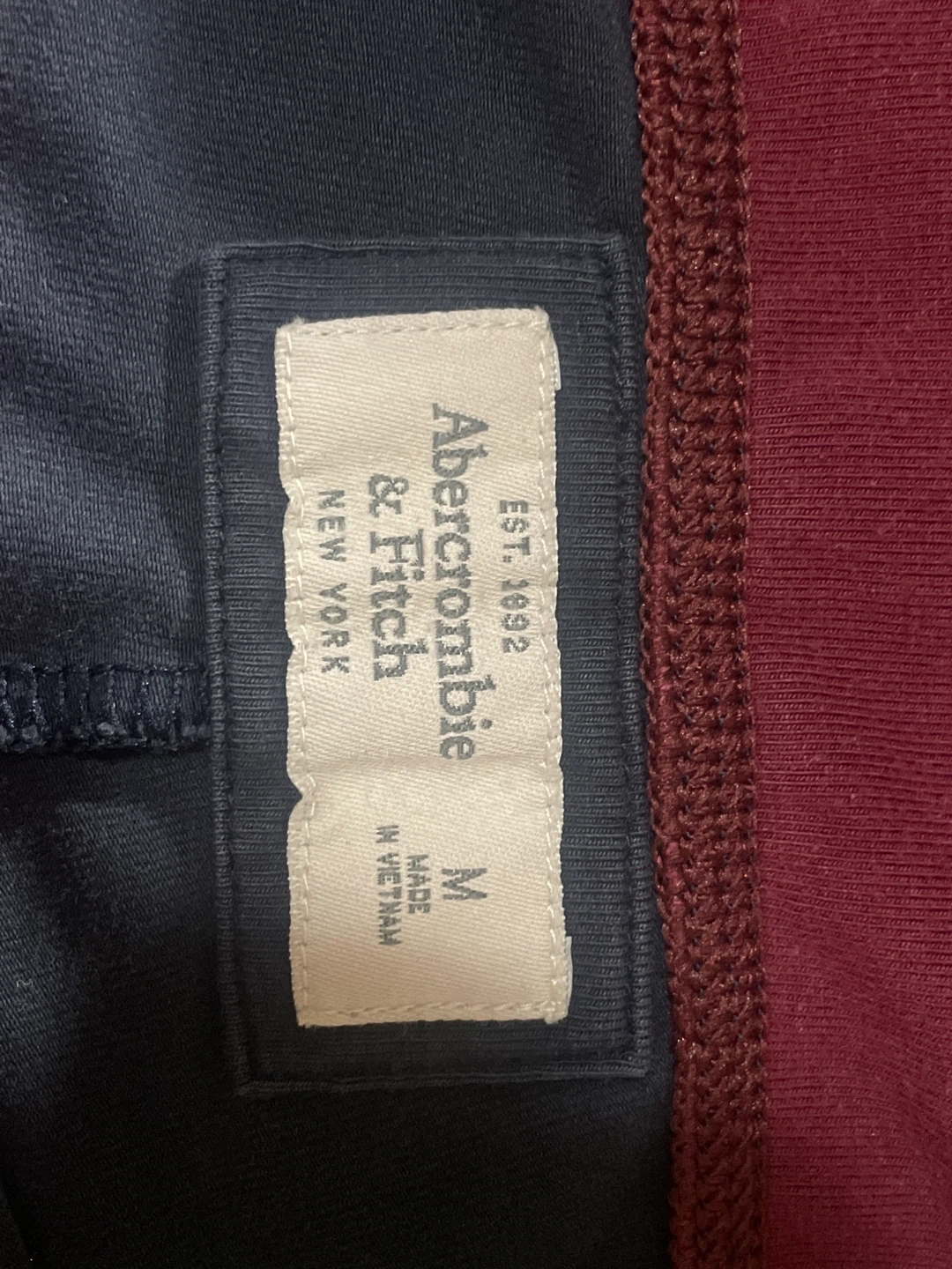 Abercrombie & Fitch Shorts - Size M - photo 2