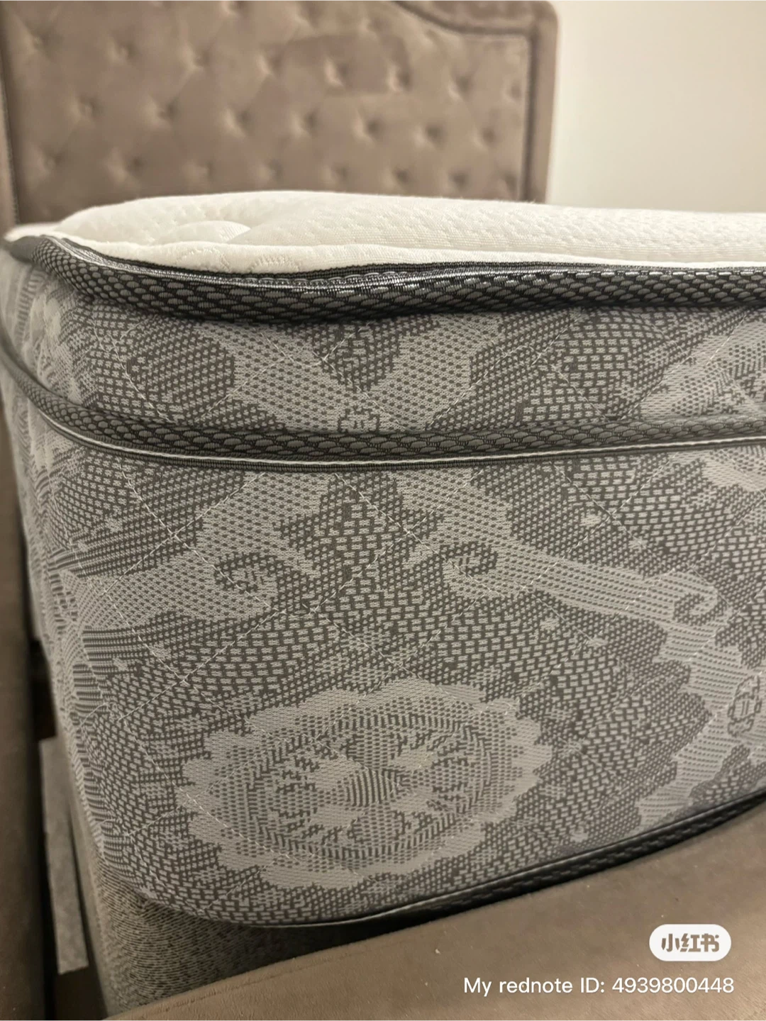 Sealy Posturepedic Classic Mattress and bed - photo 4